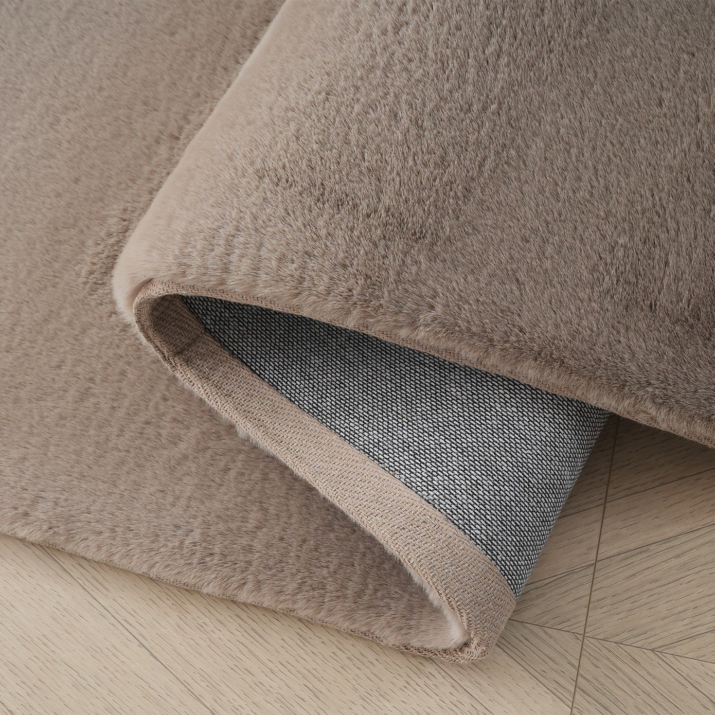 سجادة فرو أرنب اصطناعي ناعمة - 80x150 سم-hbxdecorandfurnishings-floorcoverings-rugs-image-4