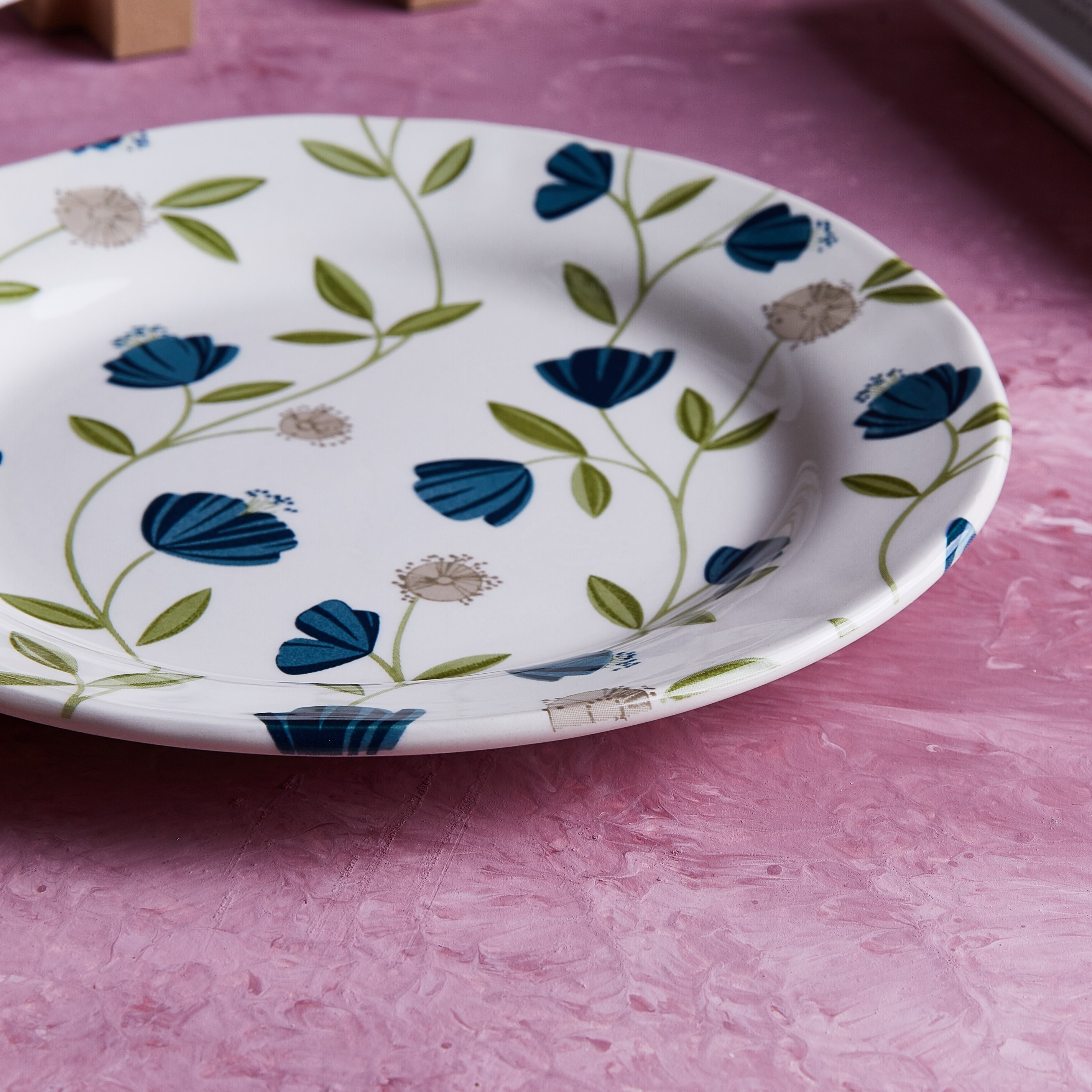 صحن جانبي بطبعات أزهار من كلايتان - 21 سم-hbxdecorandfurnishings-tabletop-crockery-image-2