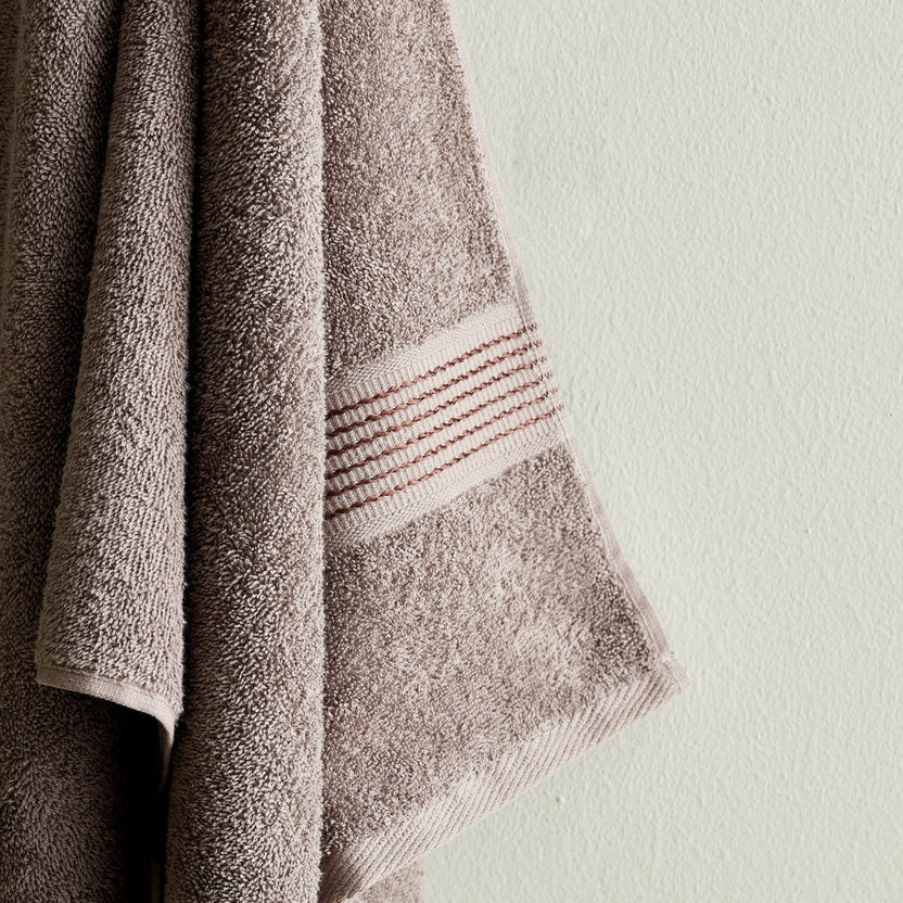 Essential Carded Bath Towel - 70x140 cm-Bathroom Textiles-image-2