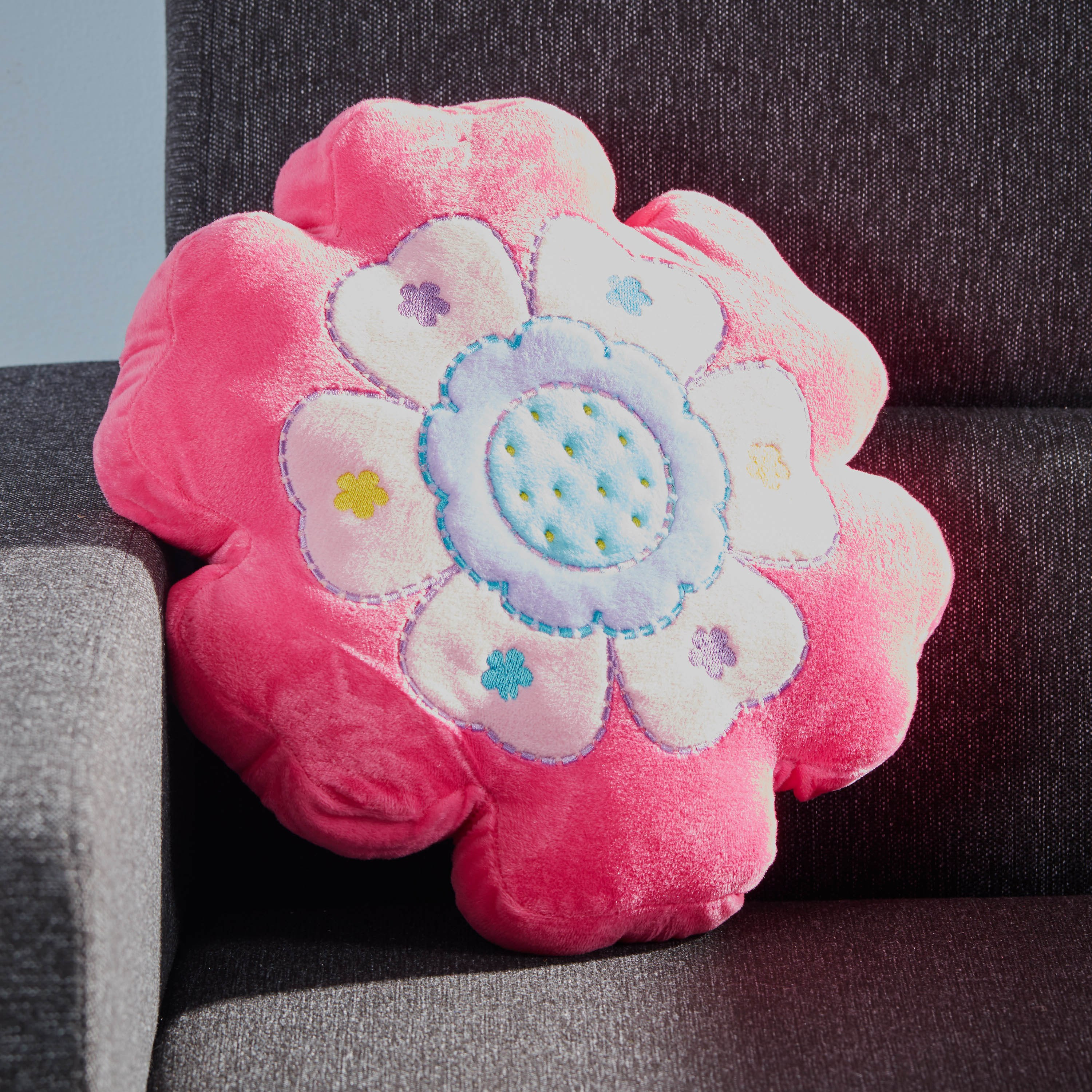 وسادة على شكل وردة - 33 سم-hbxhomeware-hbxkidsandyouth-image-1