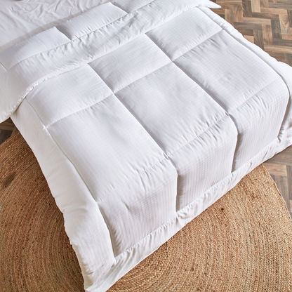 Checked 3-Piece Twin Comforter Set - 160x220 cm