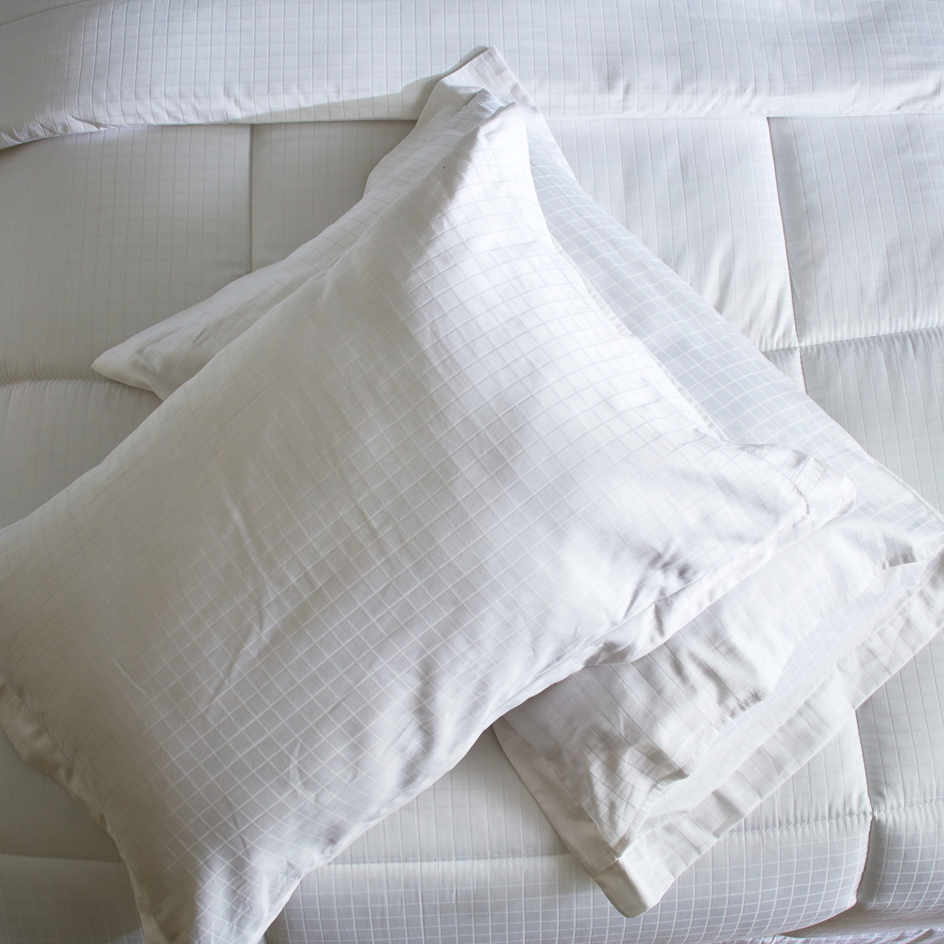 Cambridge Satin 5-Piece King Comforter Set - 220x240 cm-hbxhomeware-hbxdecorandfurnishings-image-7