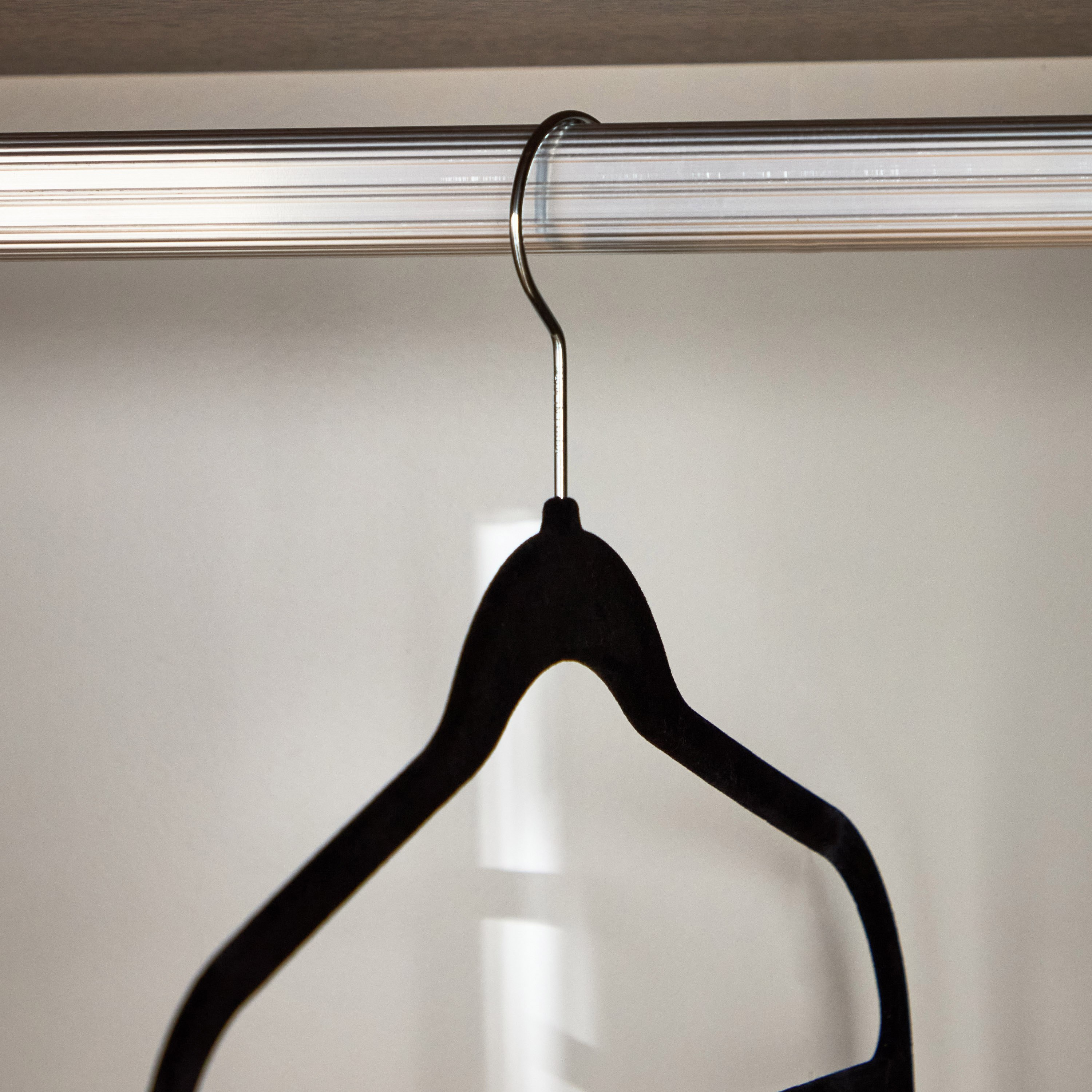 علّاقة مخملية بـ3 قضبان-hbxhomeware-bathandlaundry-clothesdryingracks-image-3