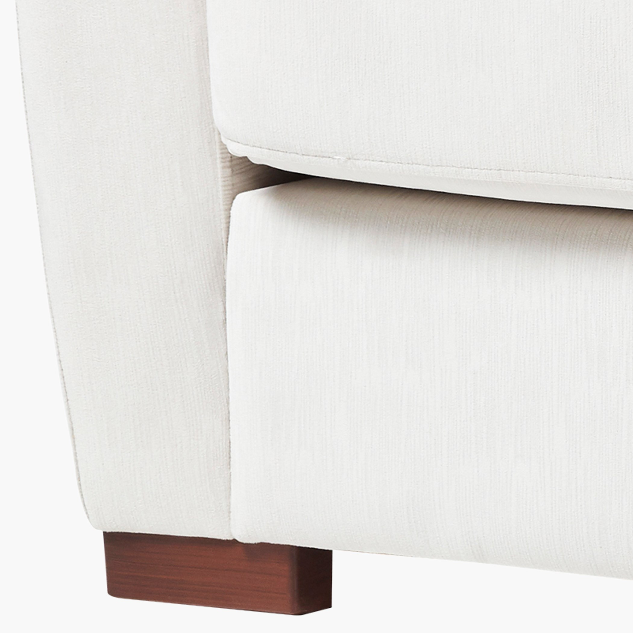 كنبة بمقعدين مع وسائد من بروكلين-hbxlivingroom-sofasandarmchairs-sofas-image-6
