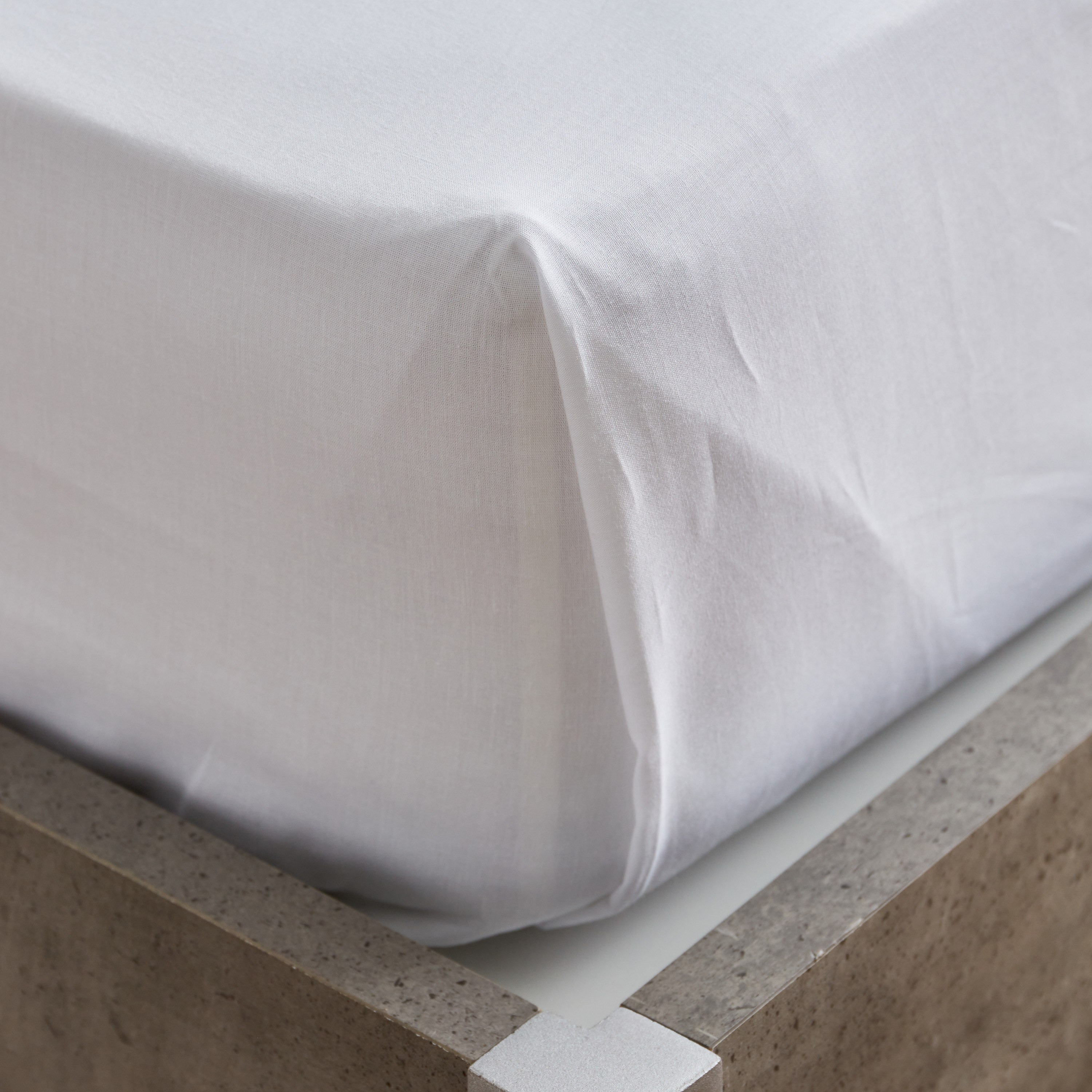 شرشف مسطّح مزدوج من إيسينشيال - 170x260 سم-hbxhomeware-hbxbedroom-image-3