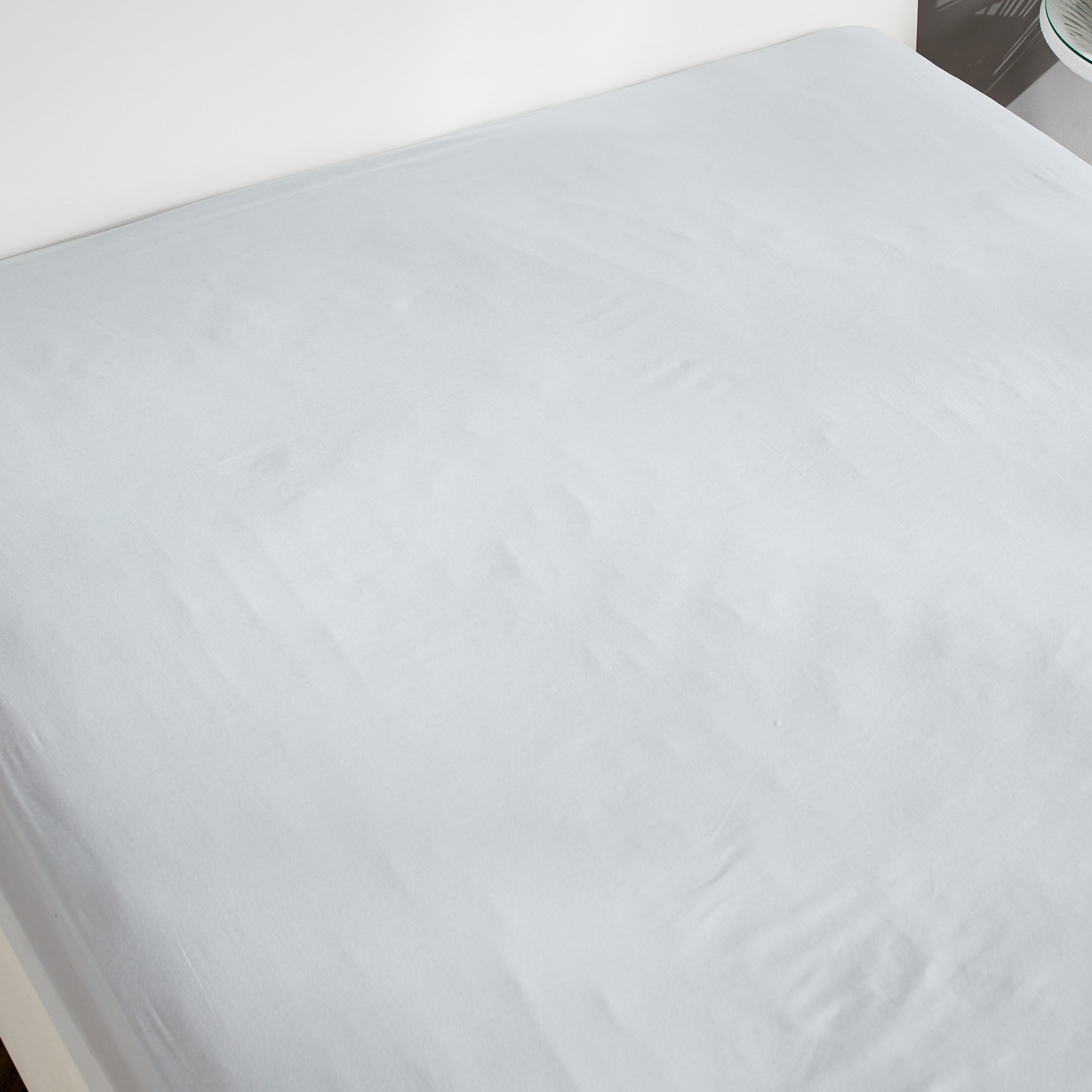 Essential Super King Cotton Fitted Sheet - 200x200+25 cm-hbxhomeware-hbxbedroom-image-3