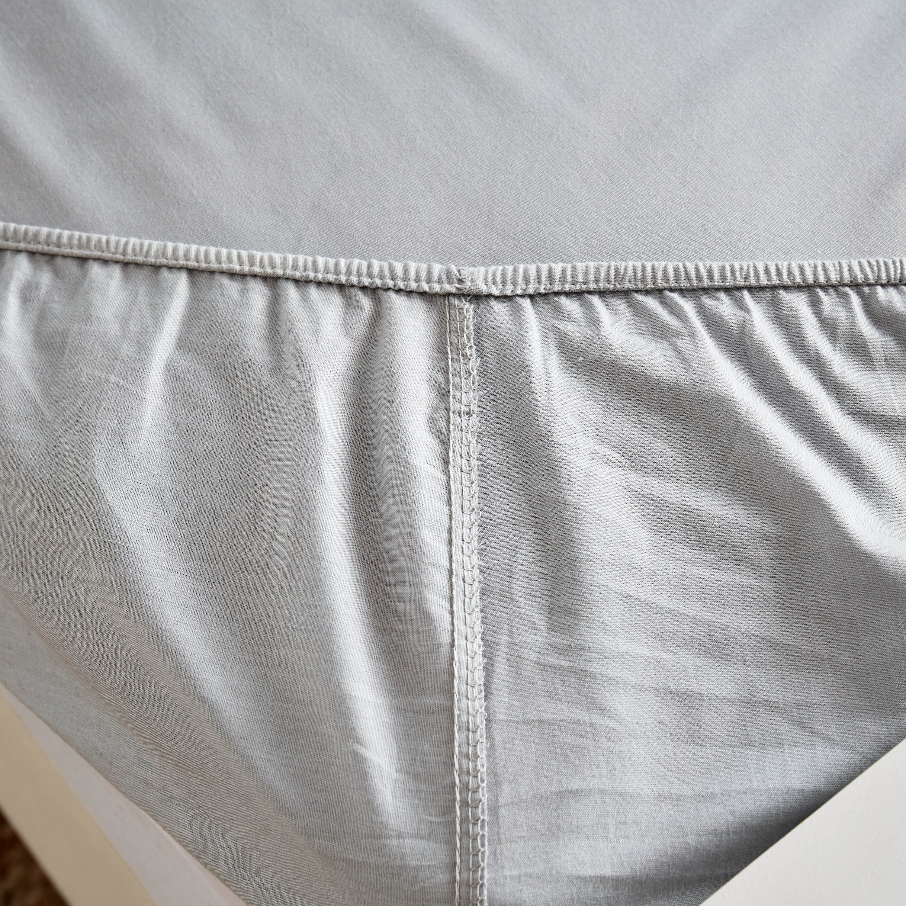 Essential Super King Cotton Fitted Sheet - 200x200+25 cm-hbxhomeware-hbxbedroom-image-5