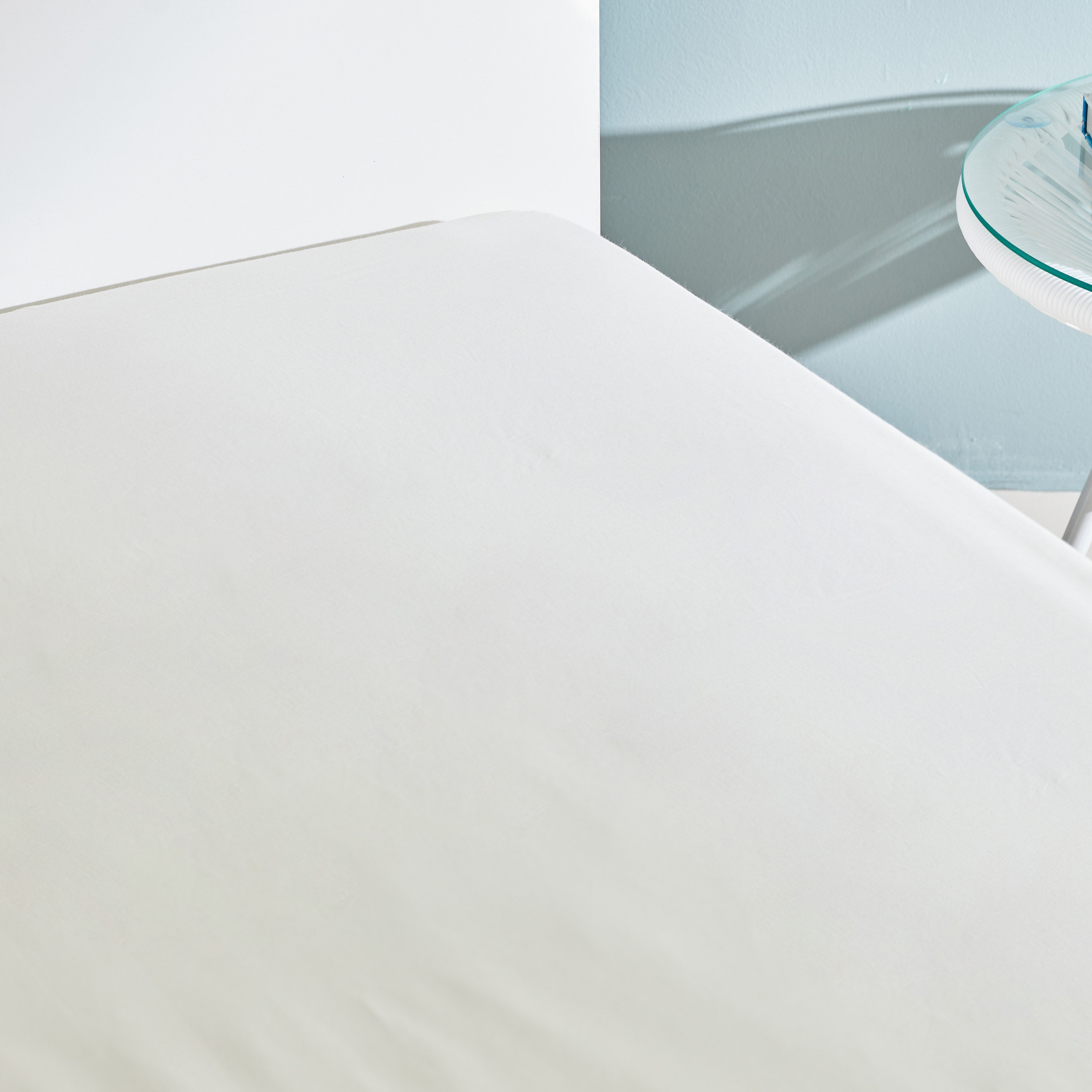 شرشف مطاطي مزدوج من إيسينشيال - 120x200 سم-hbxhomeware-hbxbedroom-image-4