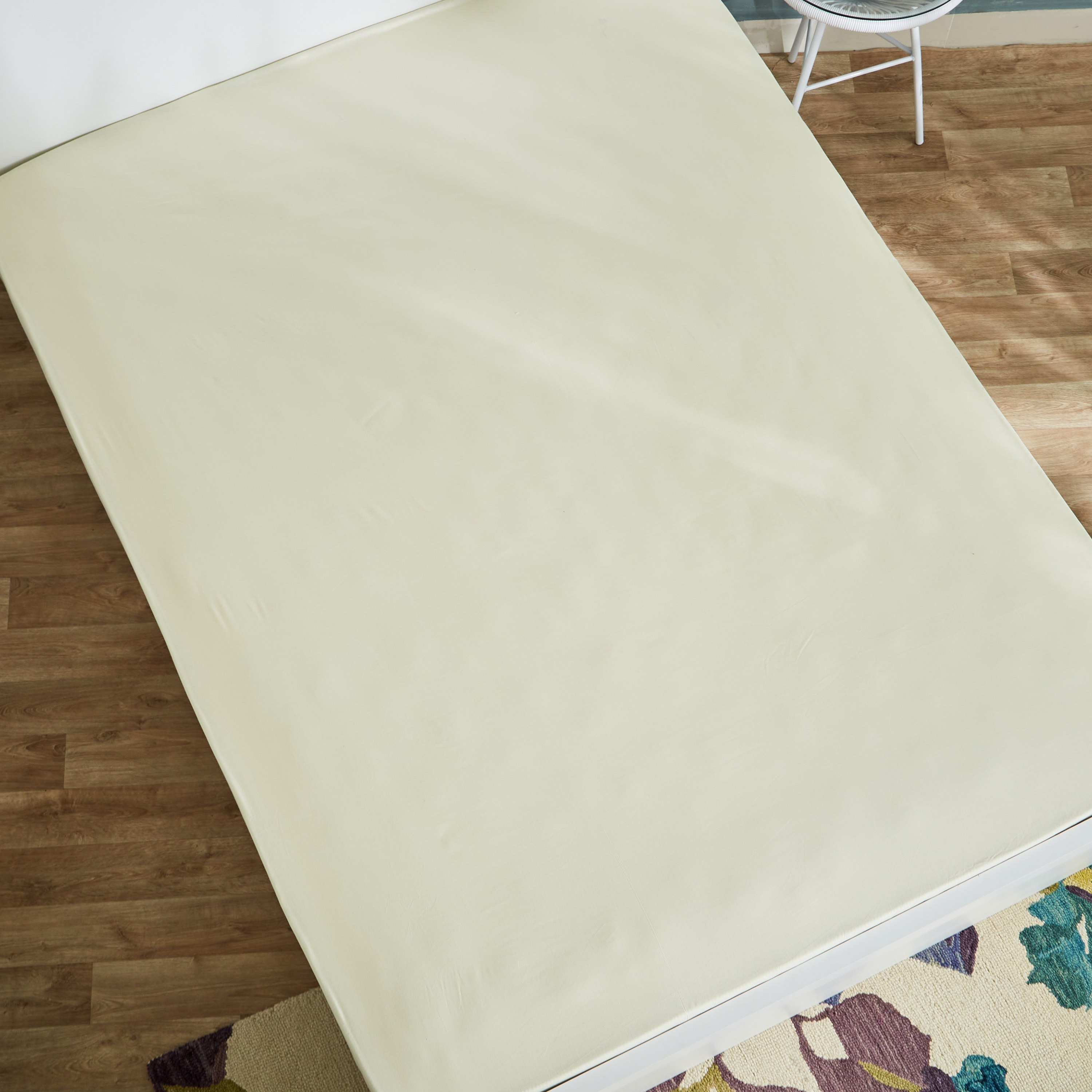 شرشف مطاطي سوبر كينج من إيسينشيال - 200x200+25 سم-hbxhomeware-hbxbedroom-image-2