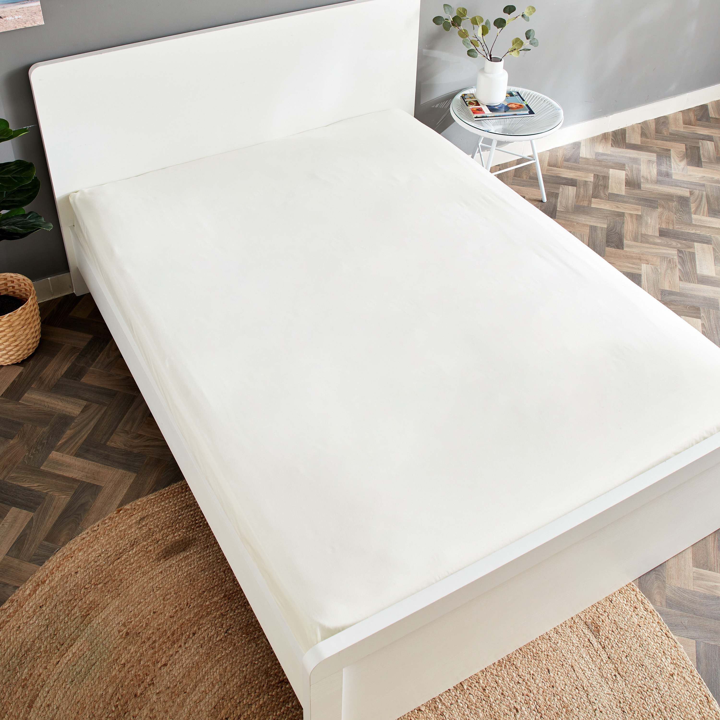 شرشف مسطّح كينج من إيسينشيال - 260X240 سم-hbxhomeware-hbxbedroom-image-3