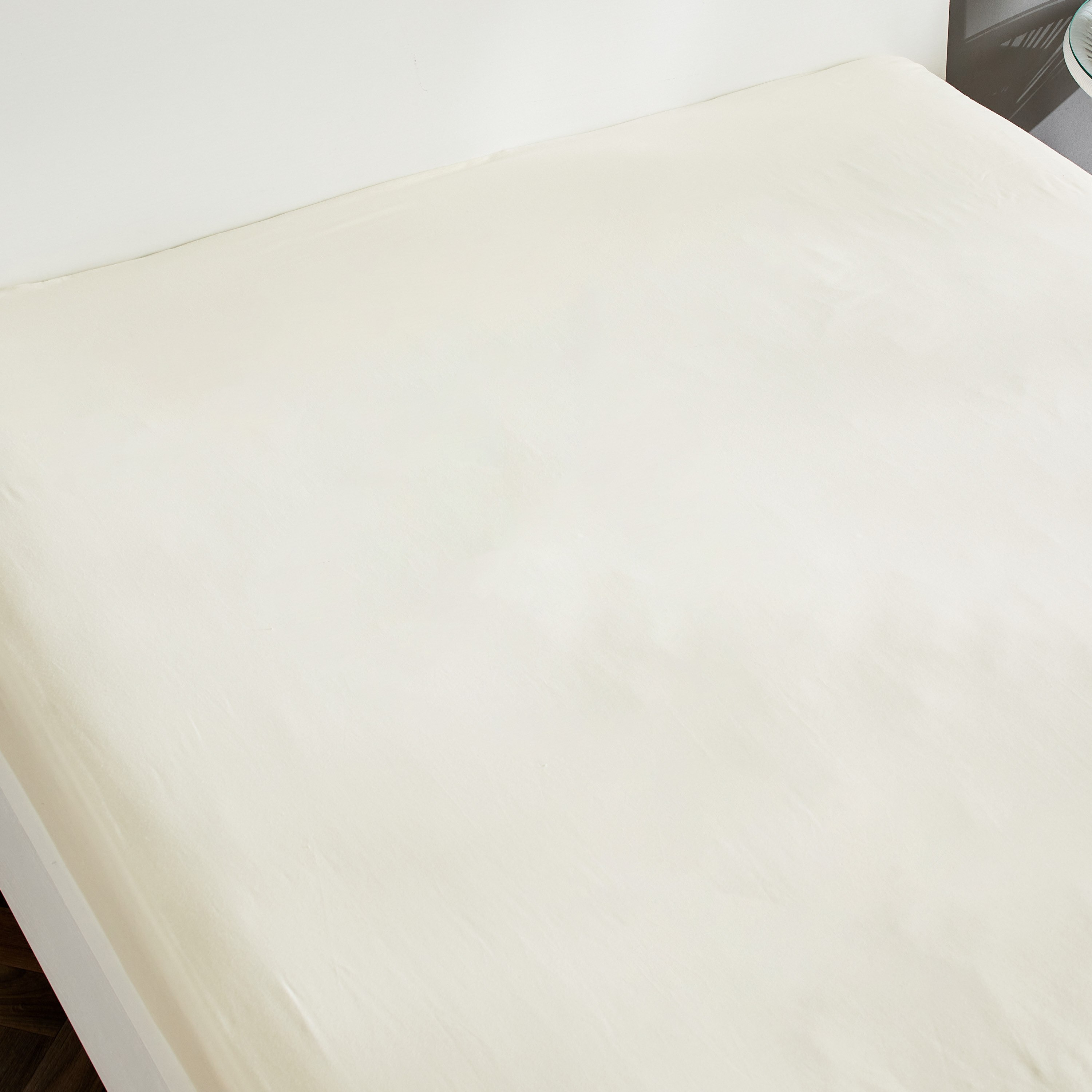 شرشف مسطّح كينج من إيسينشيال - 260X240 سم-hbxhomeware-hbxbedroom-image-4
