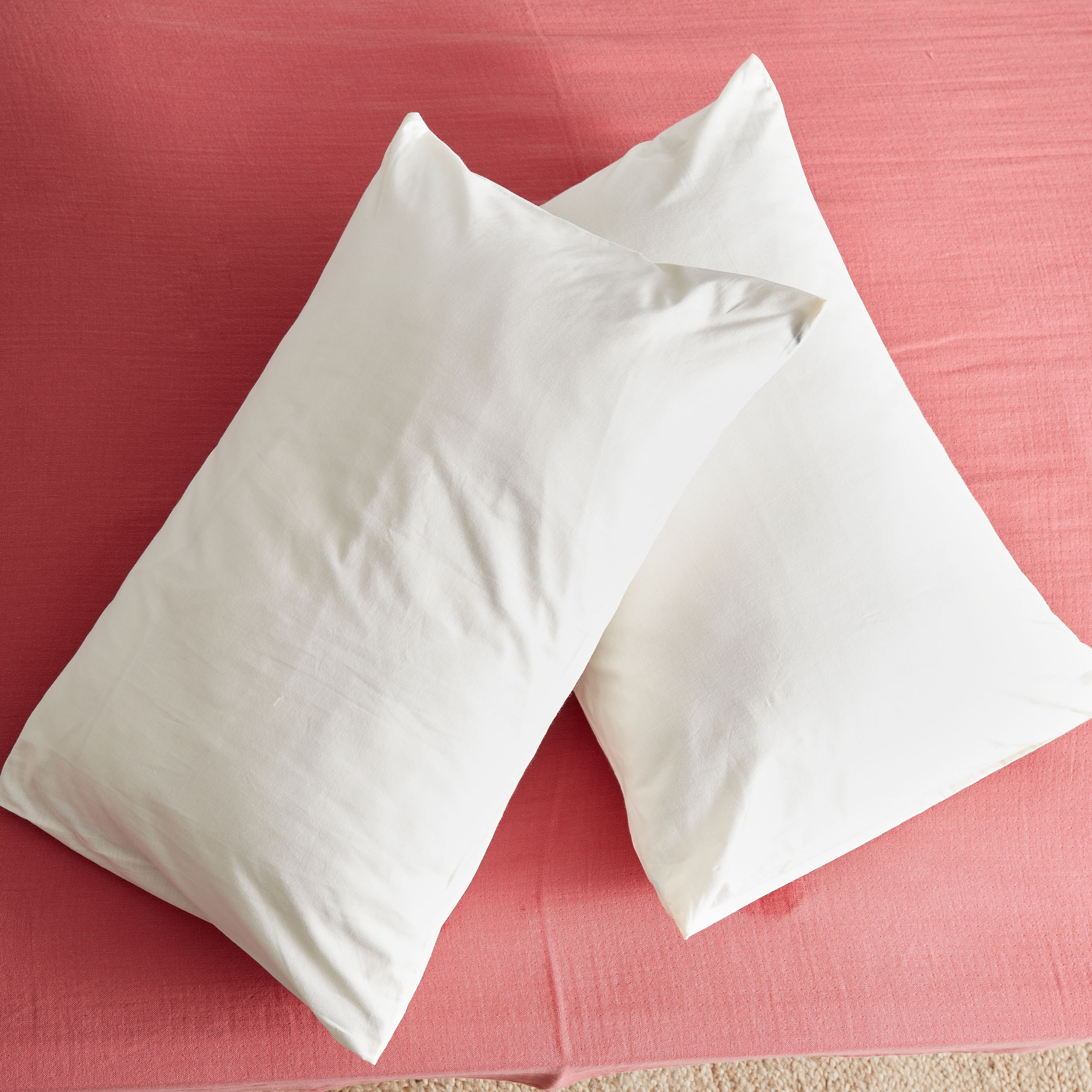 طقم غطاء وسادة قطن قطعتين من إيسينشيال - 50x75 سم-hbxhomeware-hbxbedroom-image-2