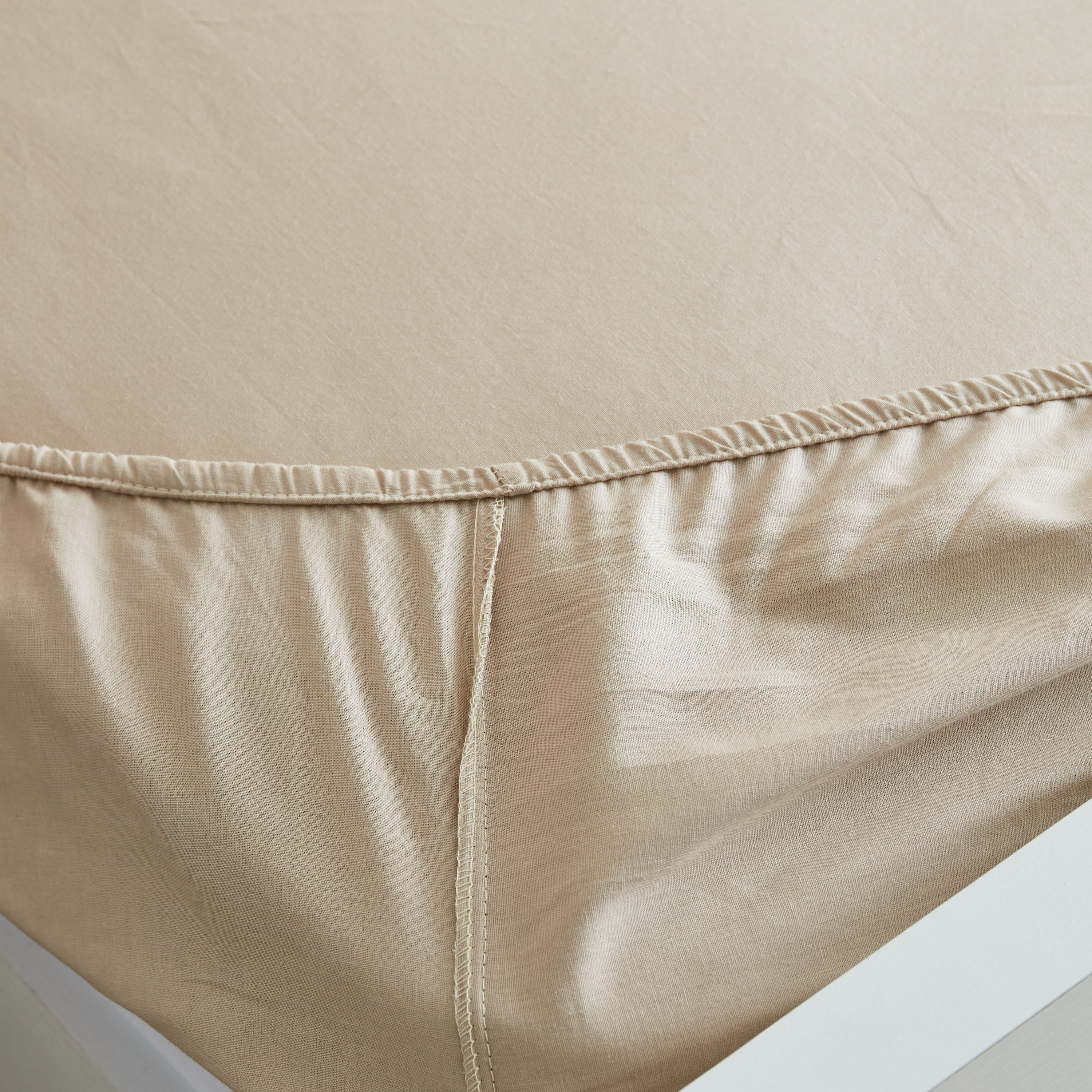 Essential Cotton Queen Fitted Sheet - 150x200+25 cm-hbxhomeware-hbxbedroom-image-6