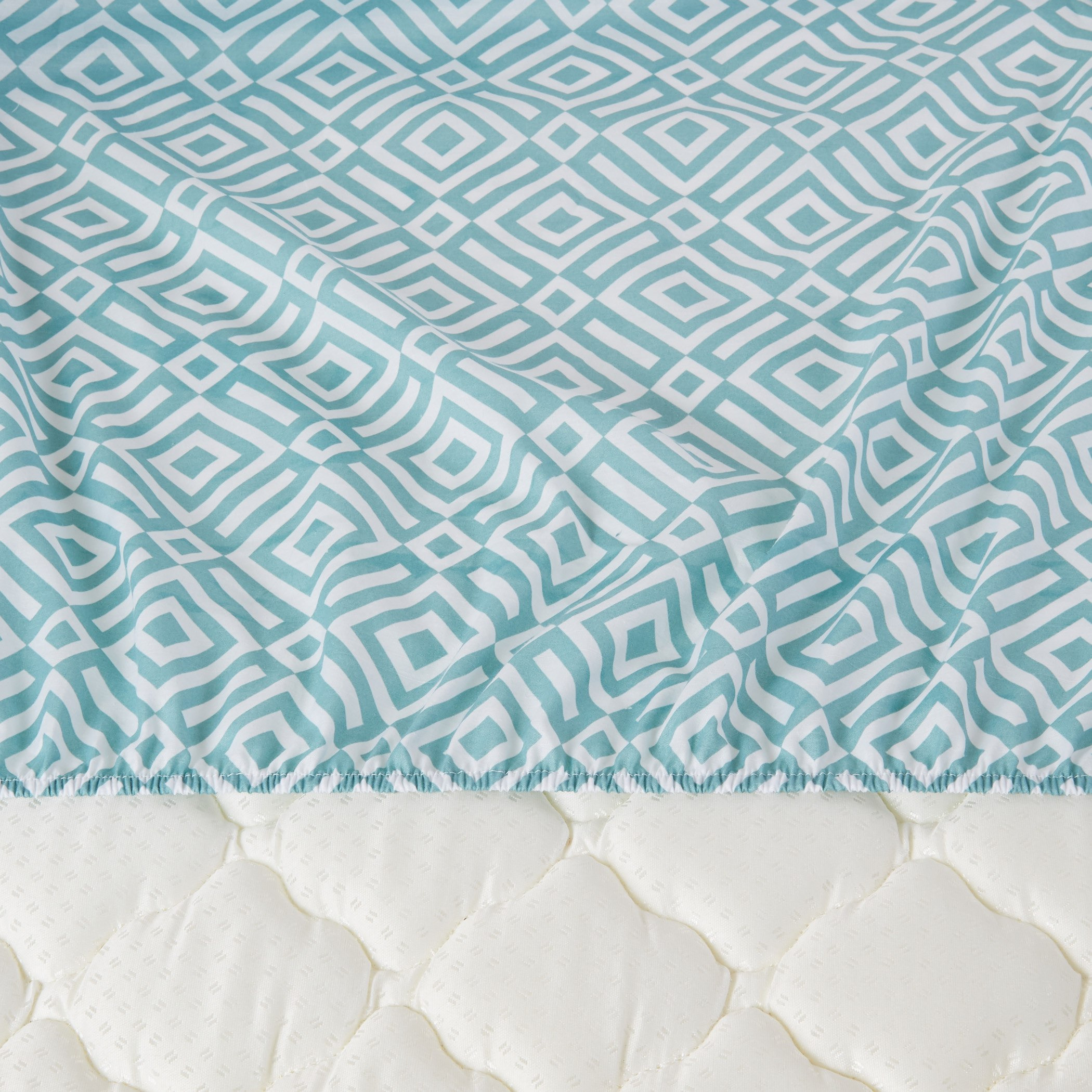 شرشف مطّاطي بطبعات بلايك - 180x200 سم-hbxhomeware-hbxbedroom-image-3