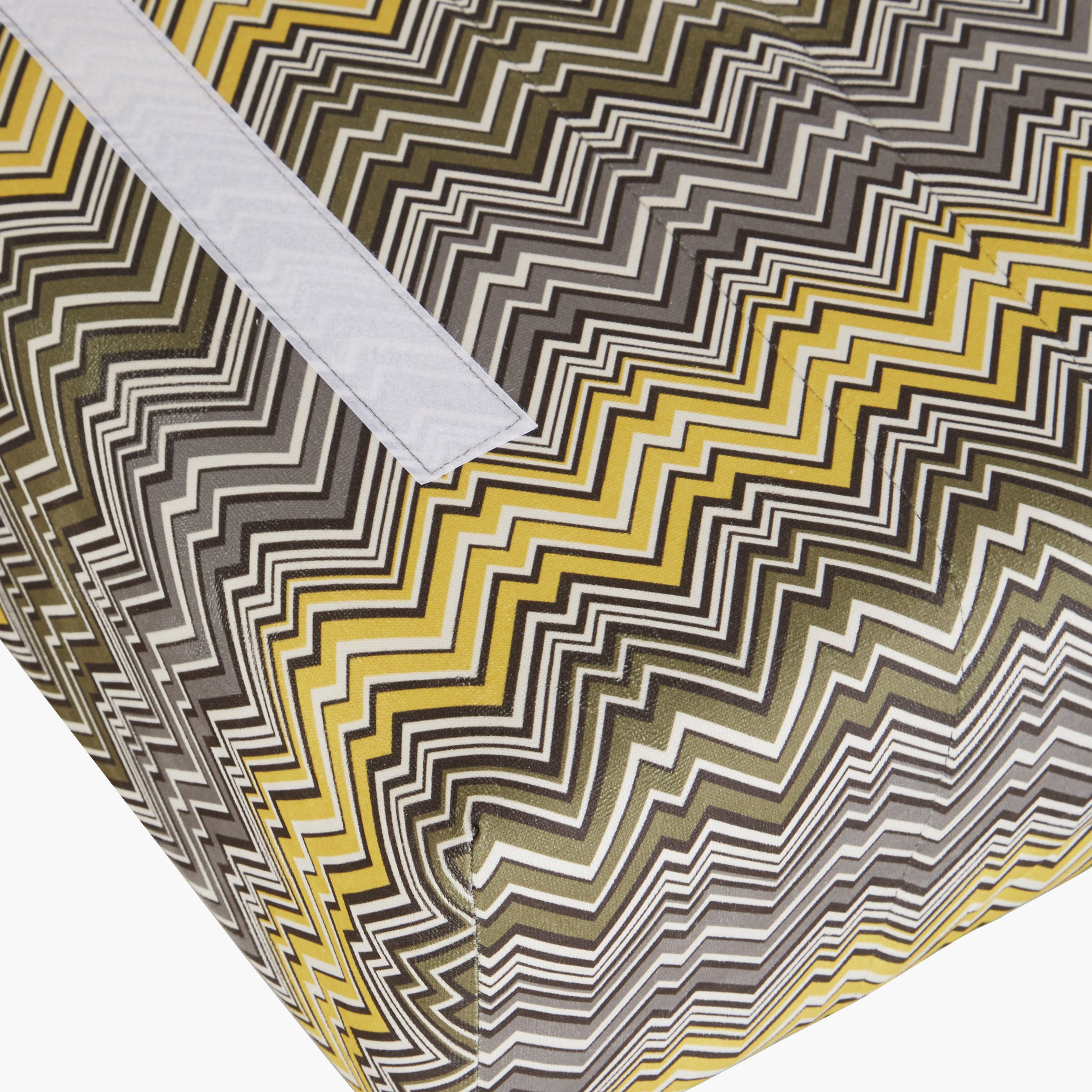 Demo Printed Sofa Bed with 2 Pillows-hbxlivingroom-sofasandarmchairs-sofas-image-6
