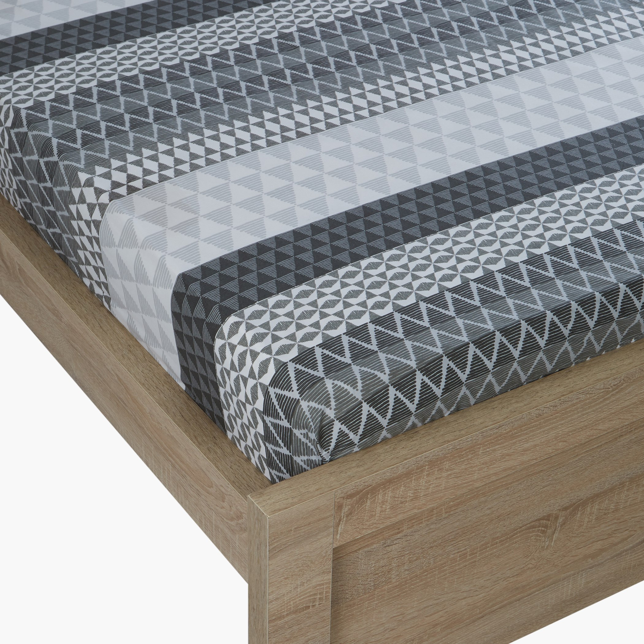 شرشف مطّاطي كوين بطبعات هانا - 150x200 سم-hbxhomeware-hbxbedroom-image-1