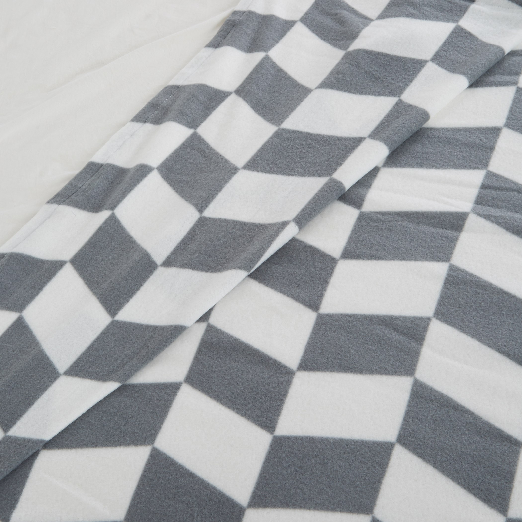 بطانية فردية بطبعات إيساك - 130x180 سم-hbxhomeware-hbxbedroom-image-3