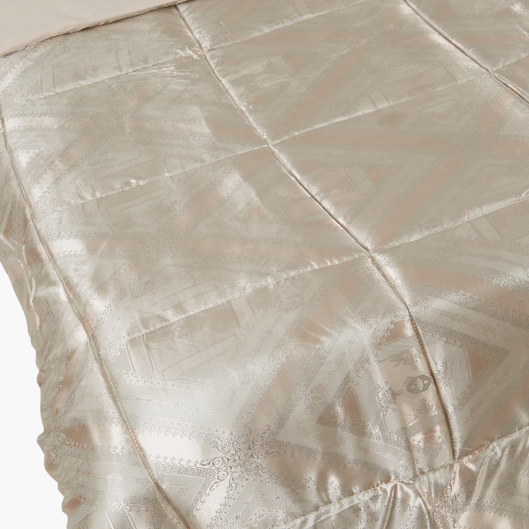 طقم لحاف كينج 9 قطع من جاكارد هوبارد - 240x220 سم-hbxhomeware-hbxdecorandfurnishings-image-2