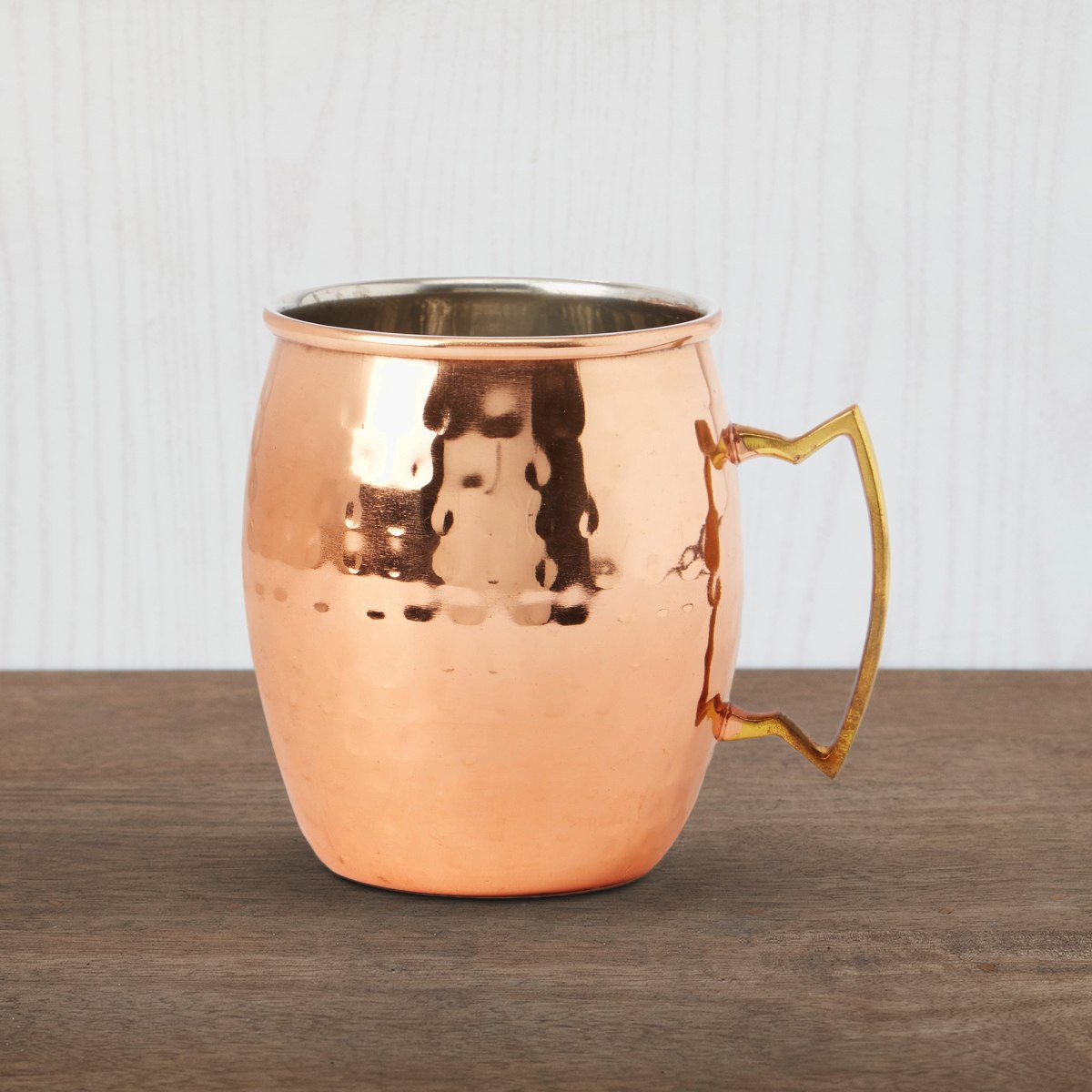 مج بتشطيب نحاس ومقبض من إيسينس-hbxdecorandfurnishings-tabletop-serveware-image-1