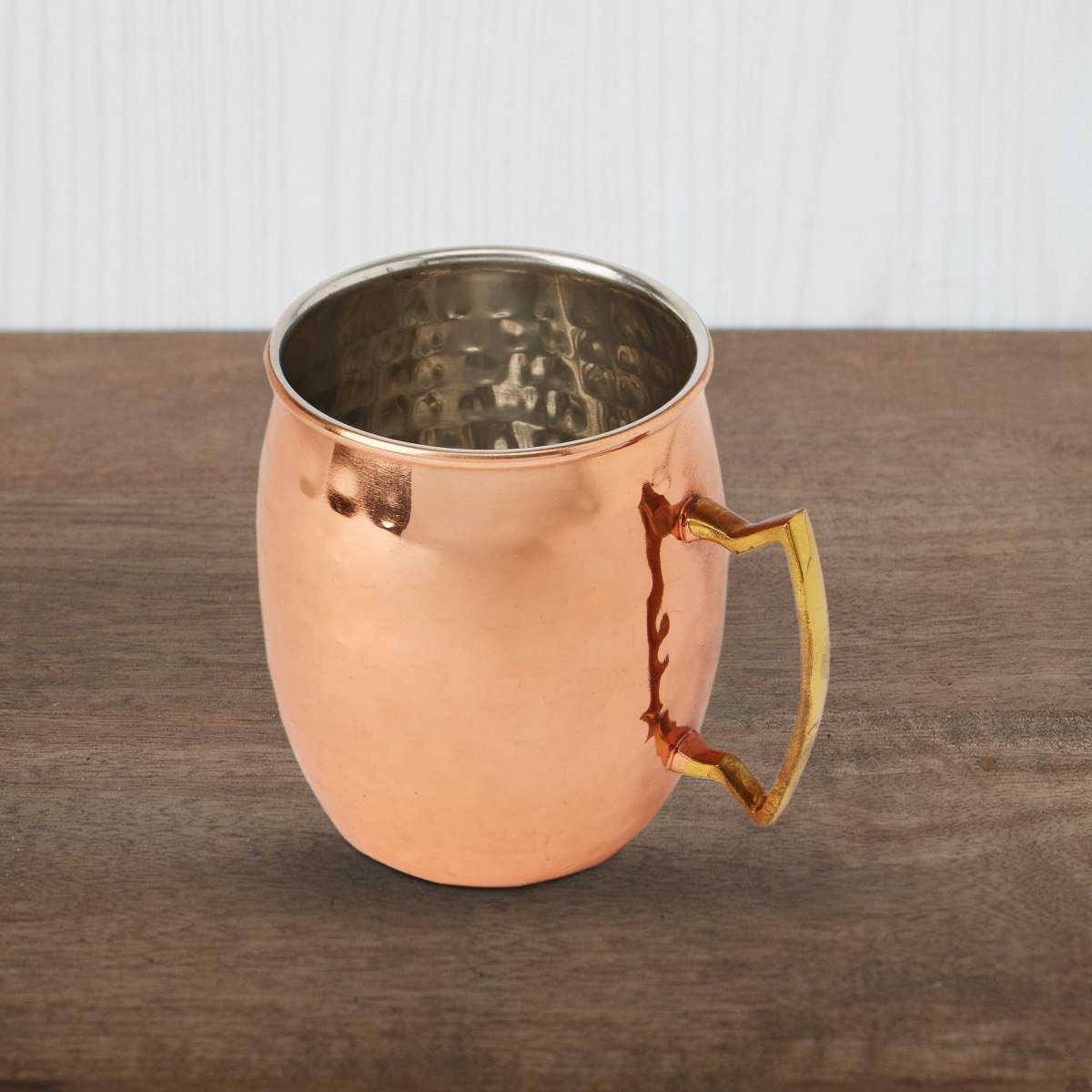 مج بتشطيب نحاس ومقبض من إيسينس-hbxdecorandfurnishings-tabletop-serveware-image-2