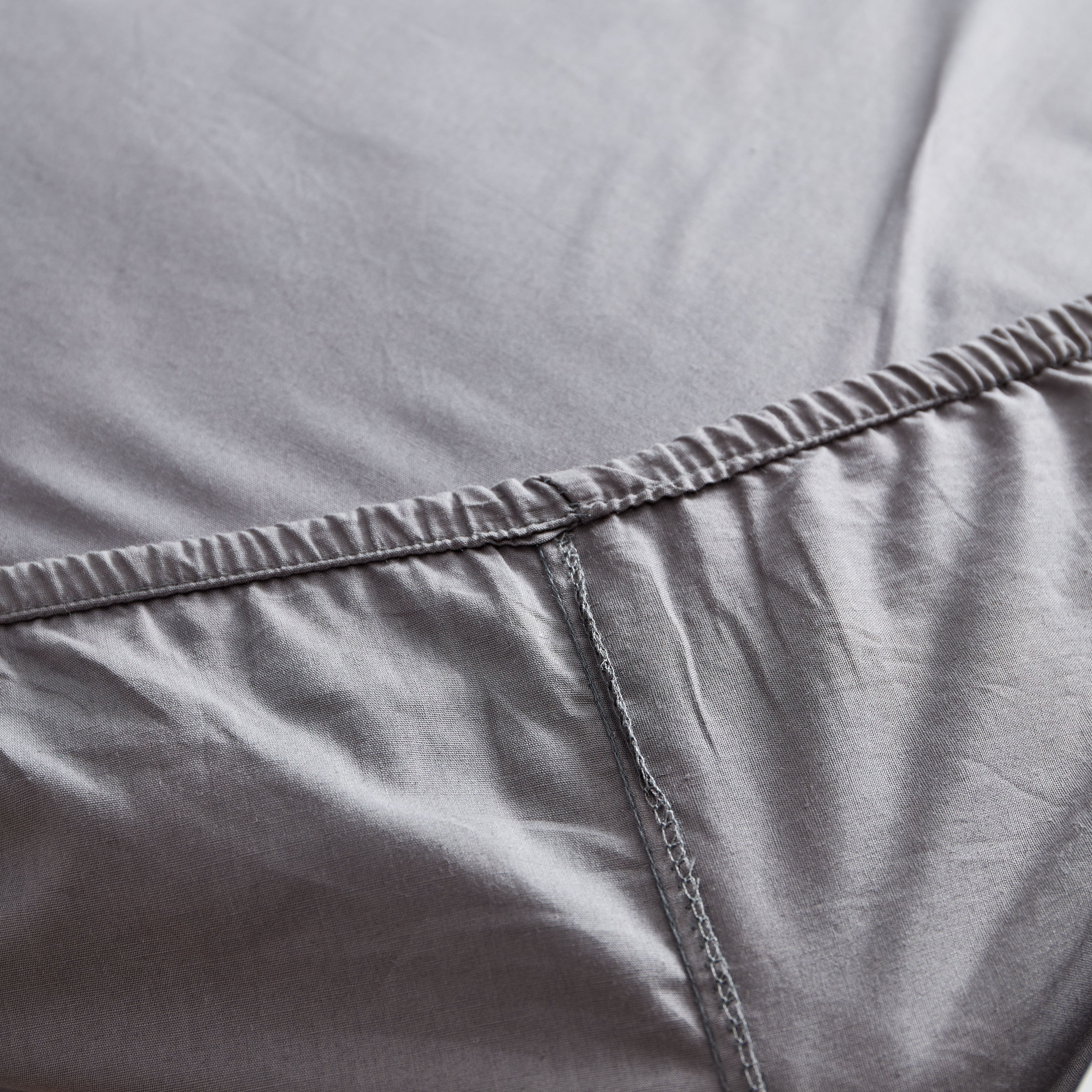 Essential Super King Cotton Fitted Sheet - 200x200+25 cm-hbxhomeware-hbxbedroom-image-6