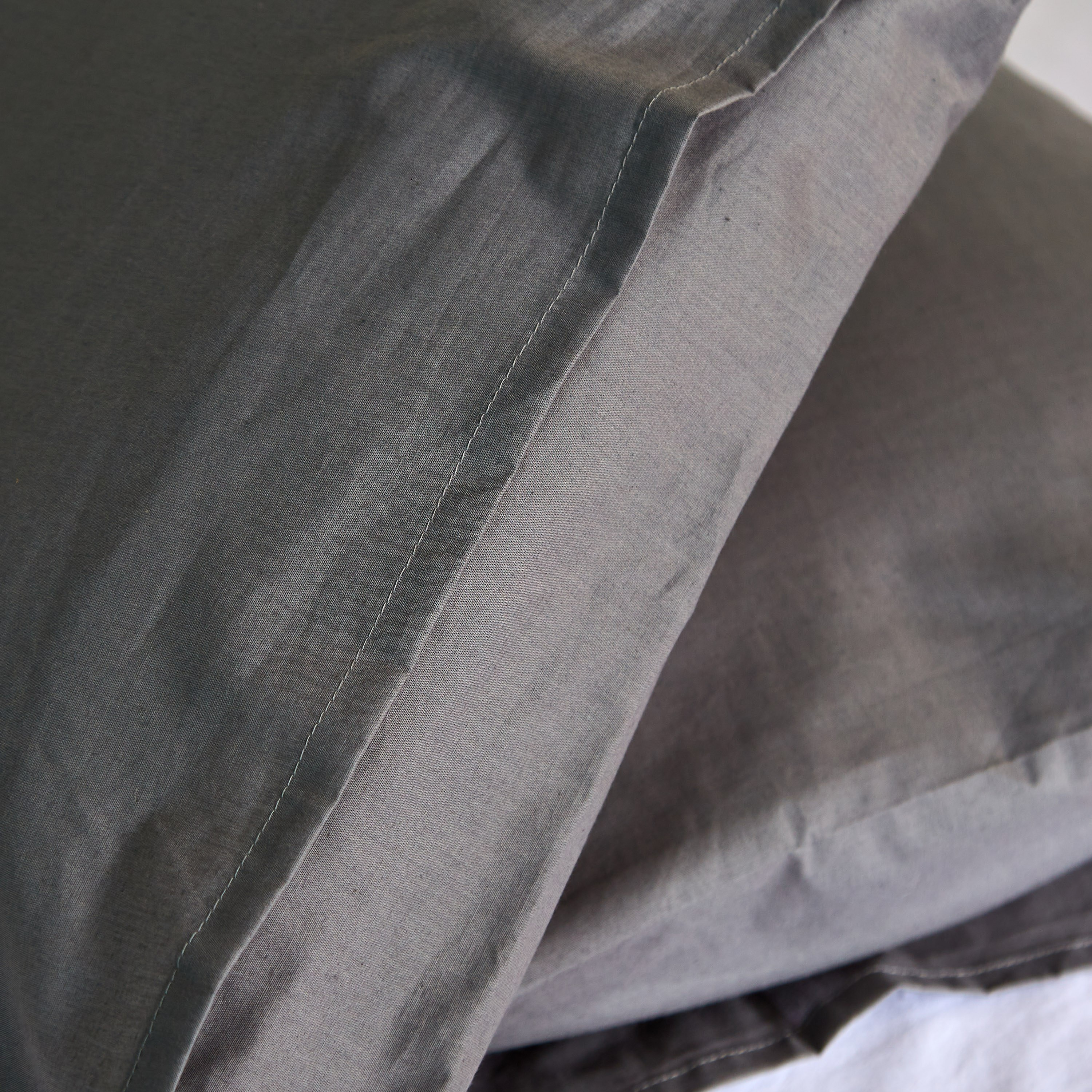 Essential 2-Piece Cotton Pillow Cover Set - 50x75 cm-hbxhomeware-hbxbedroom-image-4