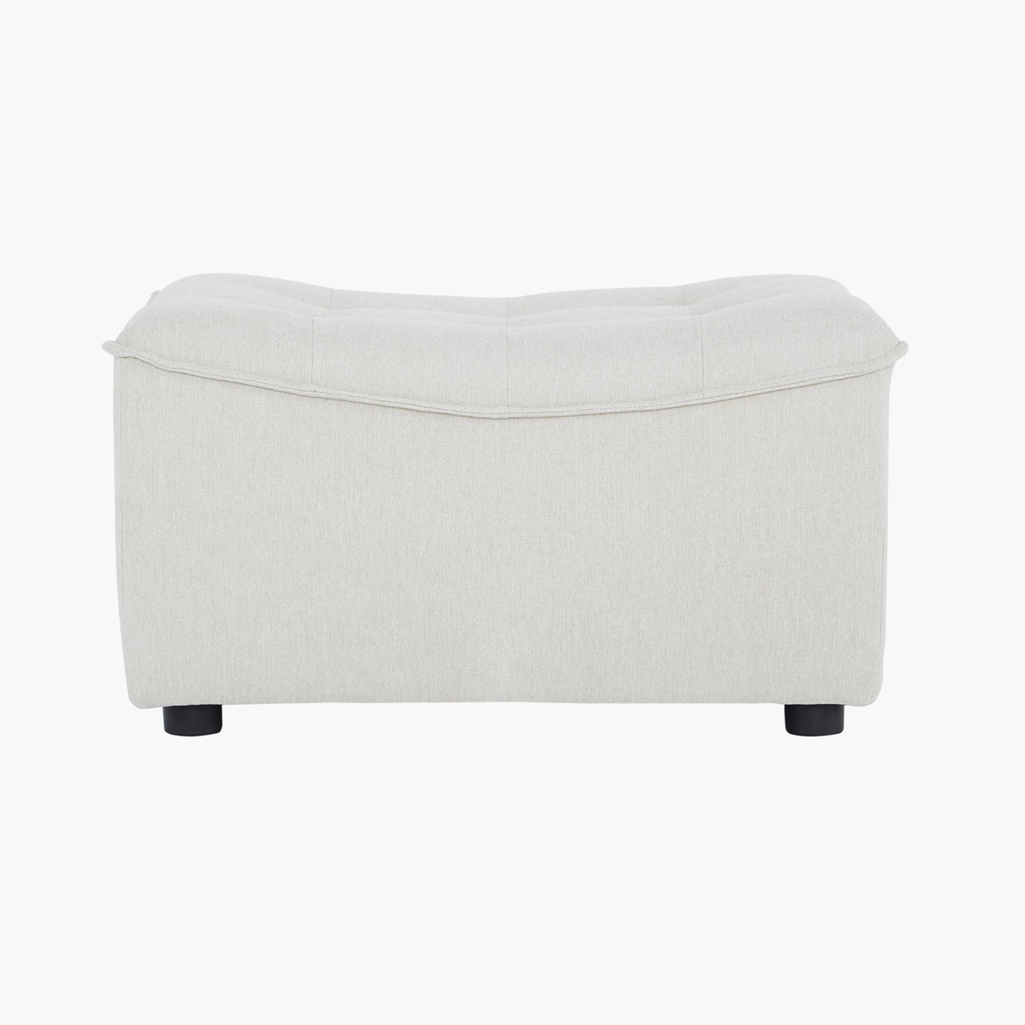 مسند قدم معنقد من بورتون-hbxlivingroom-sofasandarmchairs-ottomansandfootstools-image-1