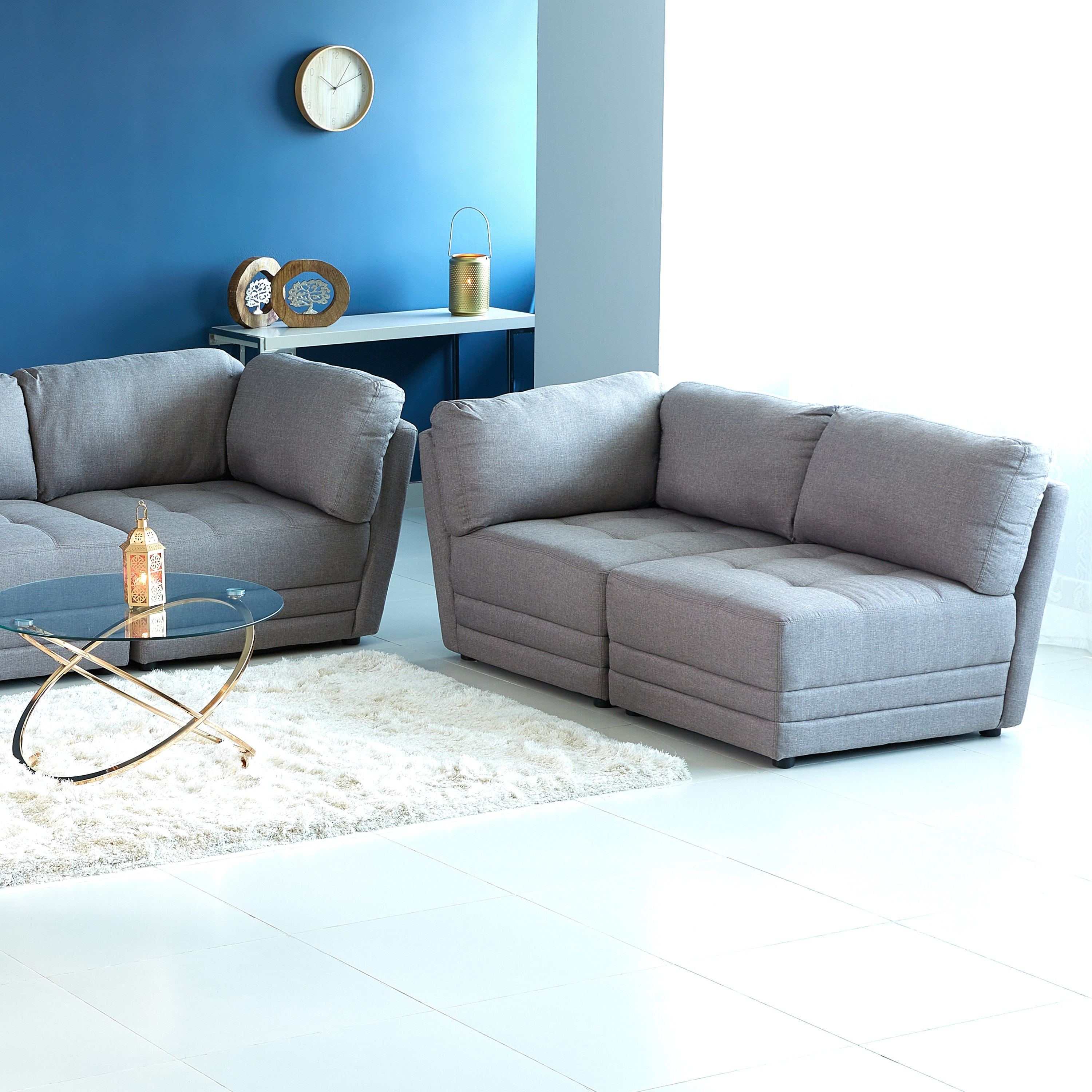 مسند قدم قماشي مربّع بوحدة تخزين من كيرفي-hbxlivingroom-sofasandarmchairs-ottomansandfootstools-image-3