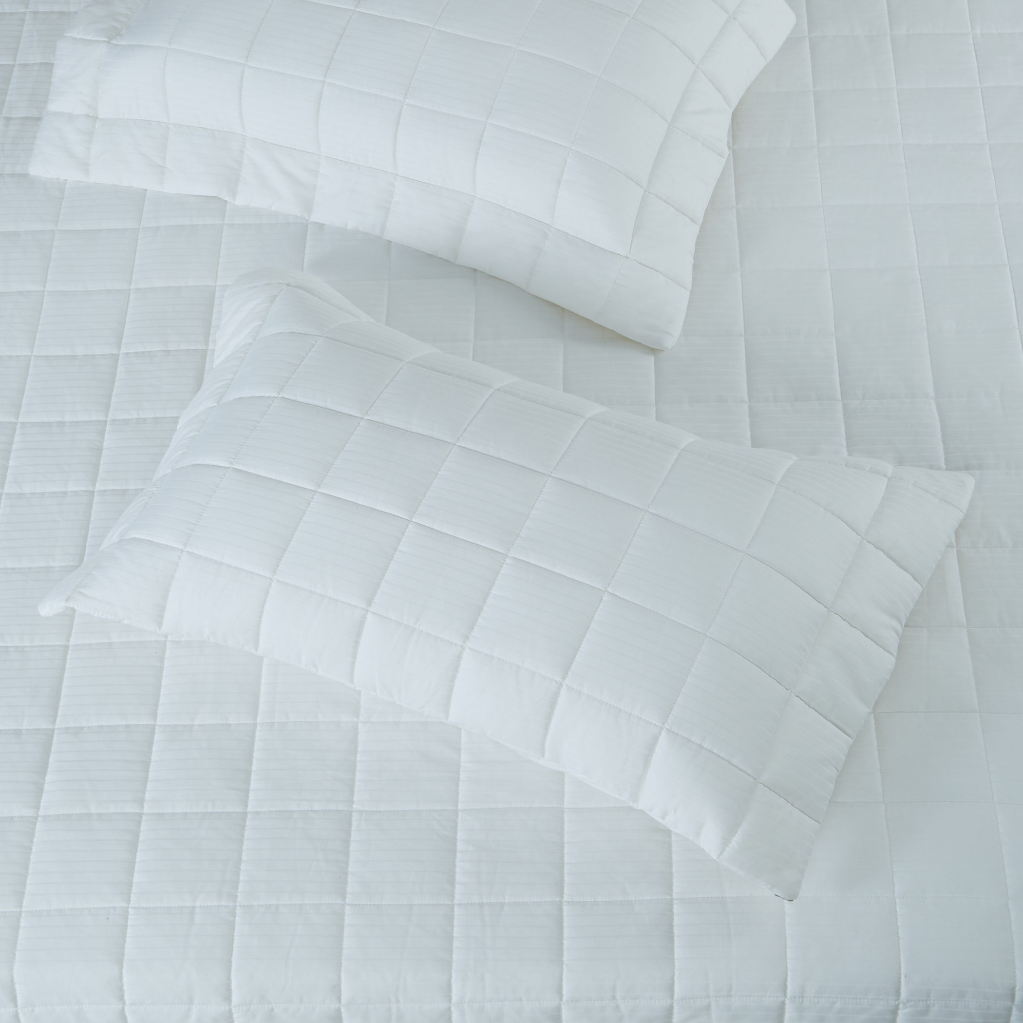 Ontario Striped 3-Piece Twin Quilt Set - 250x180 cm-hbxdecorandfurnishings-bedding-bedspreadsandquilts-image-4
