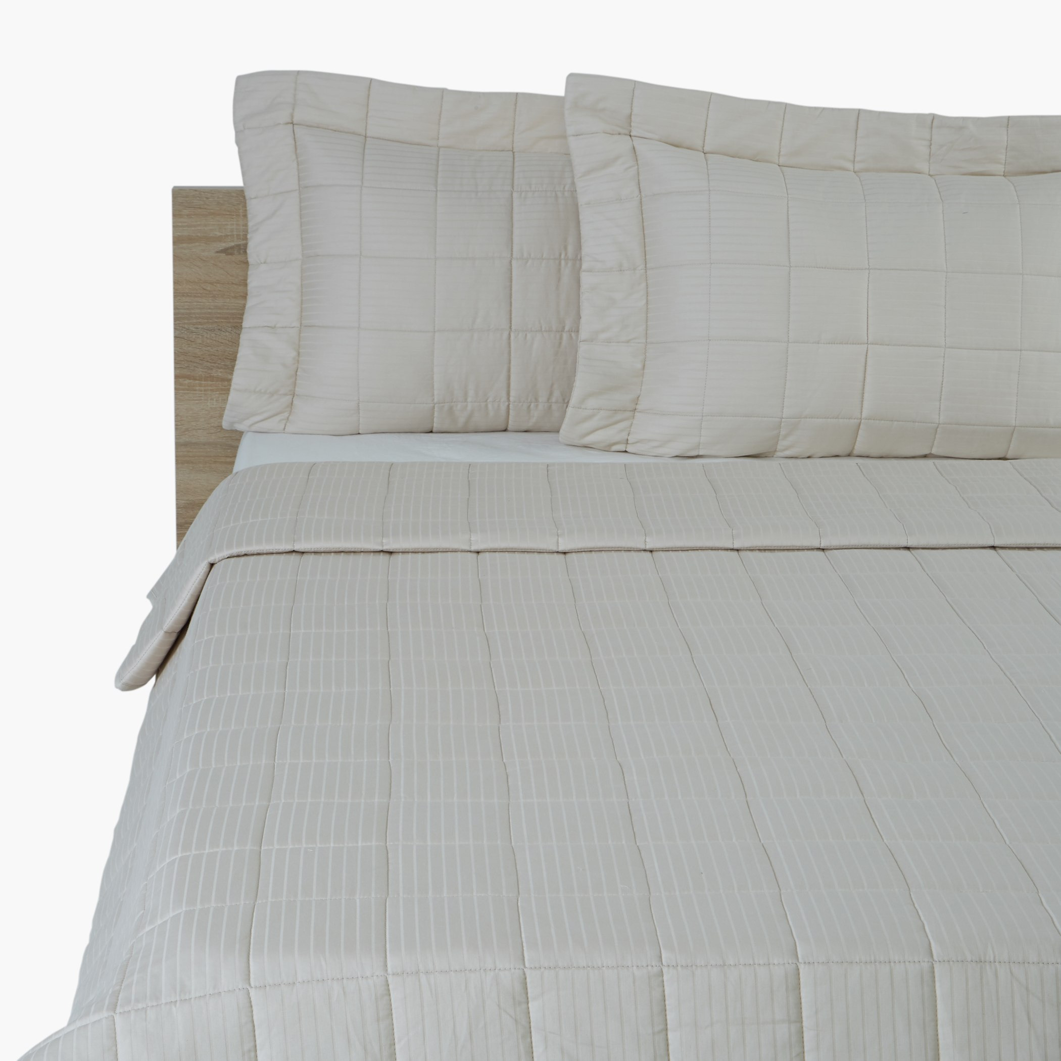 Ontario Striped 3-Piece King Quilt Set - 260x250 cm-hbxdecorandfurnishings-bedding-bedspreadsandquilts-image-1