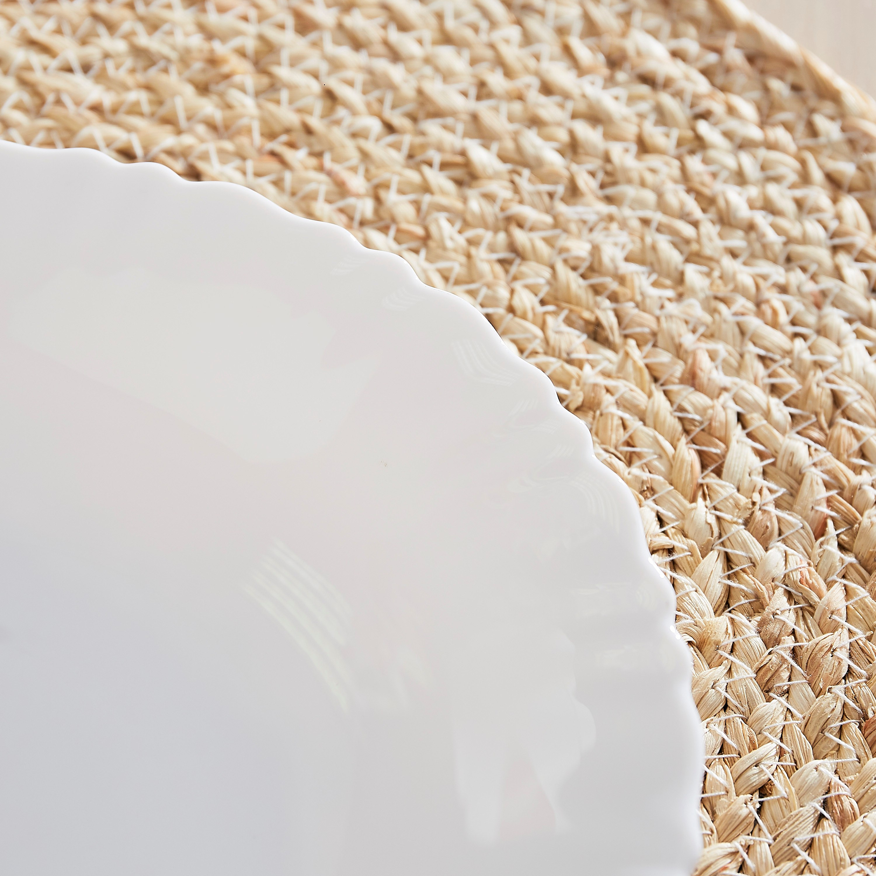 Pearl Opal Soup Plate - 23 cm-hbxdecorandfurnishings-tabletop-crockery-image-3