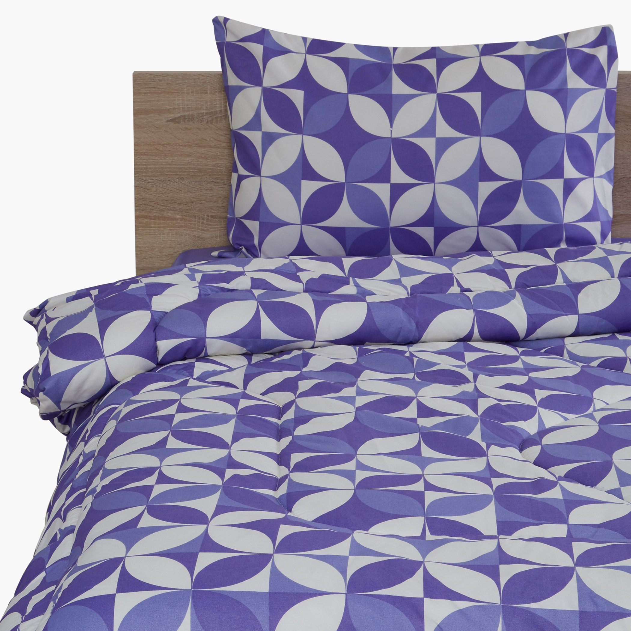 طقم لحاف فردي 3 قطع بطبعات سارة - 135x220 سم-hbxkidsandyouth-beddingandfurnishings-comfortersets-image-1