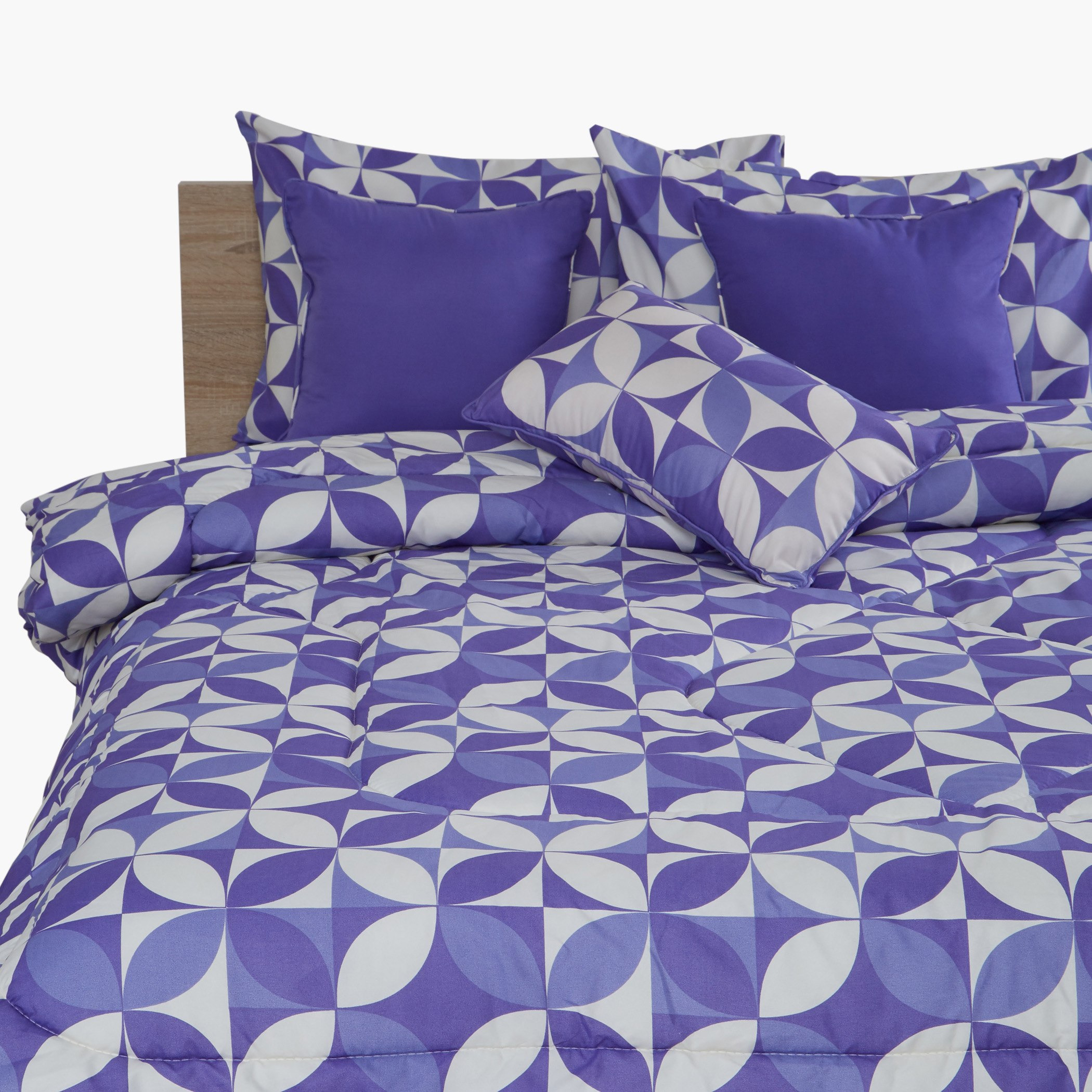 طقم لحاف كوين 7 قطع بطبعات سارة - 200×240 سم-PROMO_HB_AE_B1G1_250925-image-1