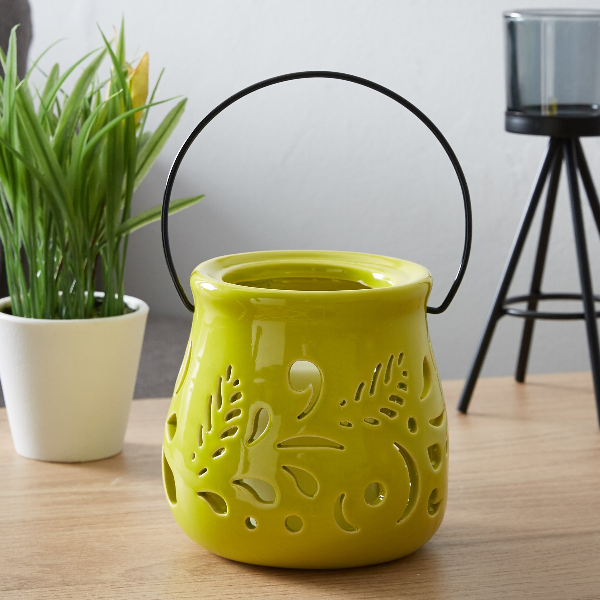 Rudy Lantern with Cutwork Design-PROMO_HB_AE_B1G1_250925-image-1