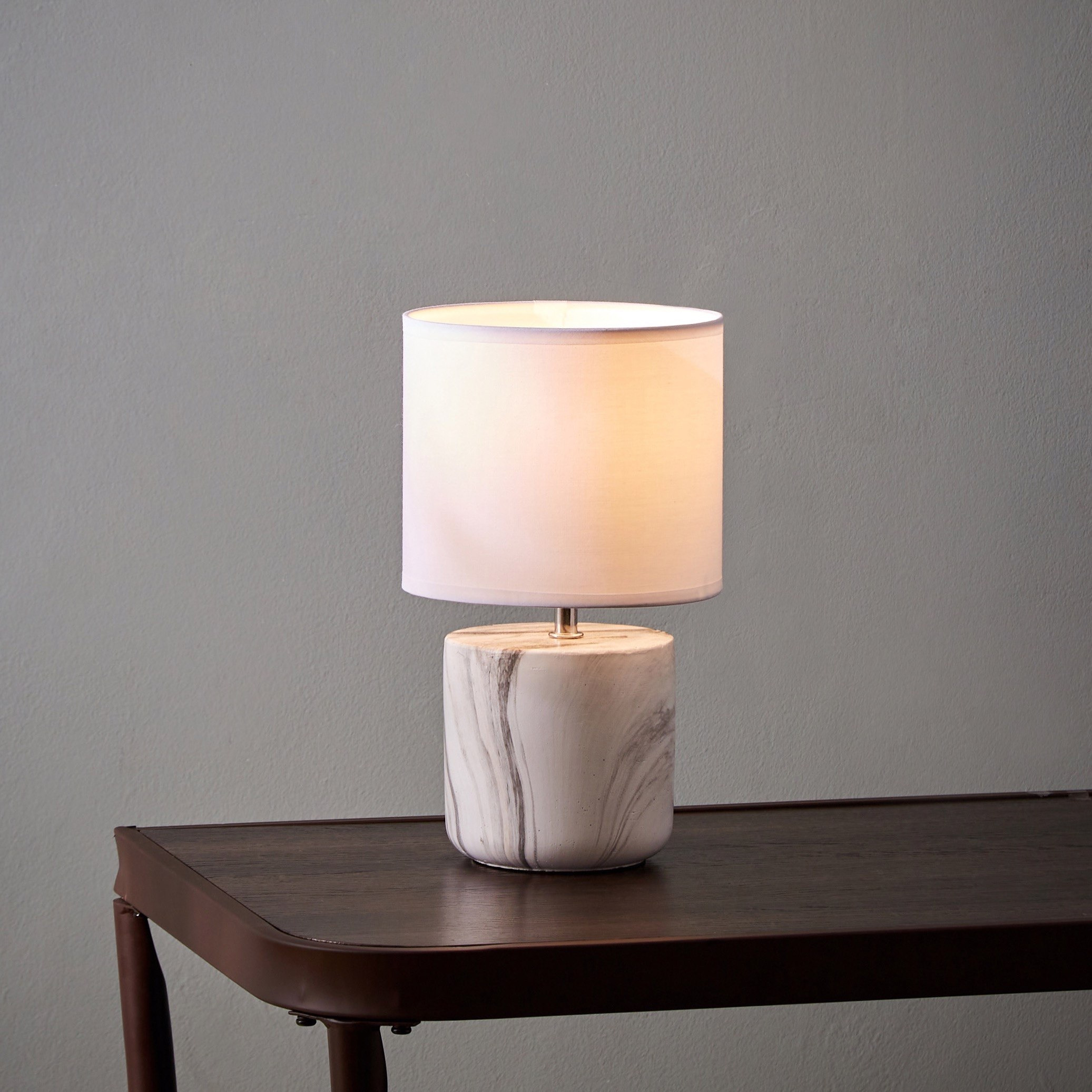 مصباح طاولة من ماربيلا - 18x31 سم-hbxlivingroom-lighting-tablelamps-image-2