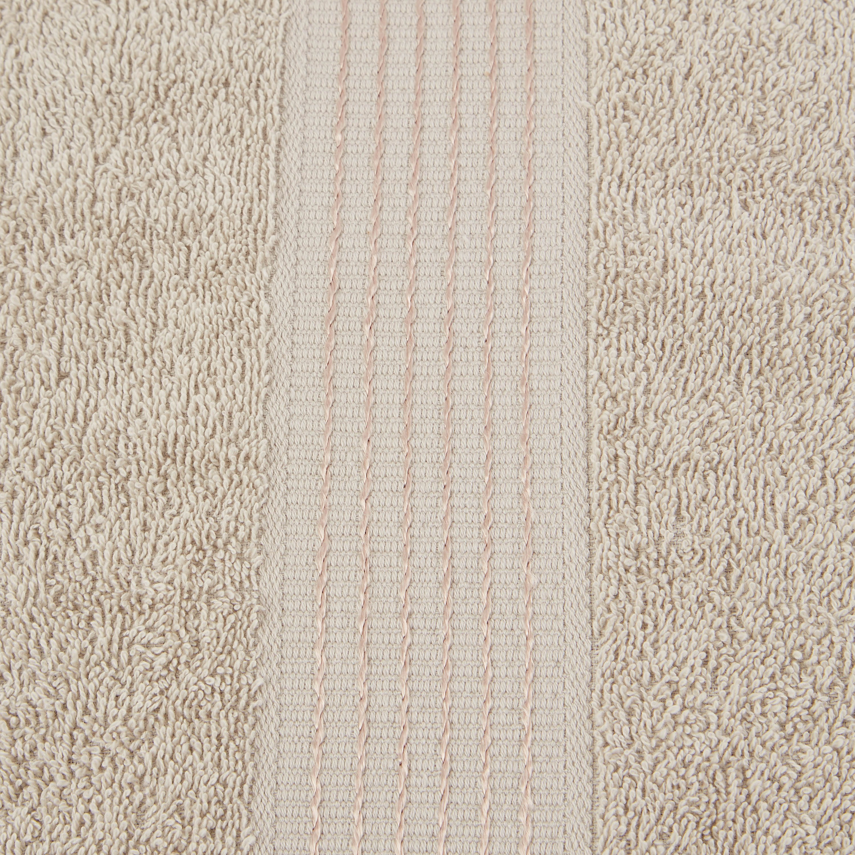 منشفة حمام من إيسنشال - 70×140 سم-hbxbathroom-bathroomtextiles-image-3