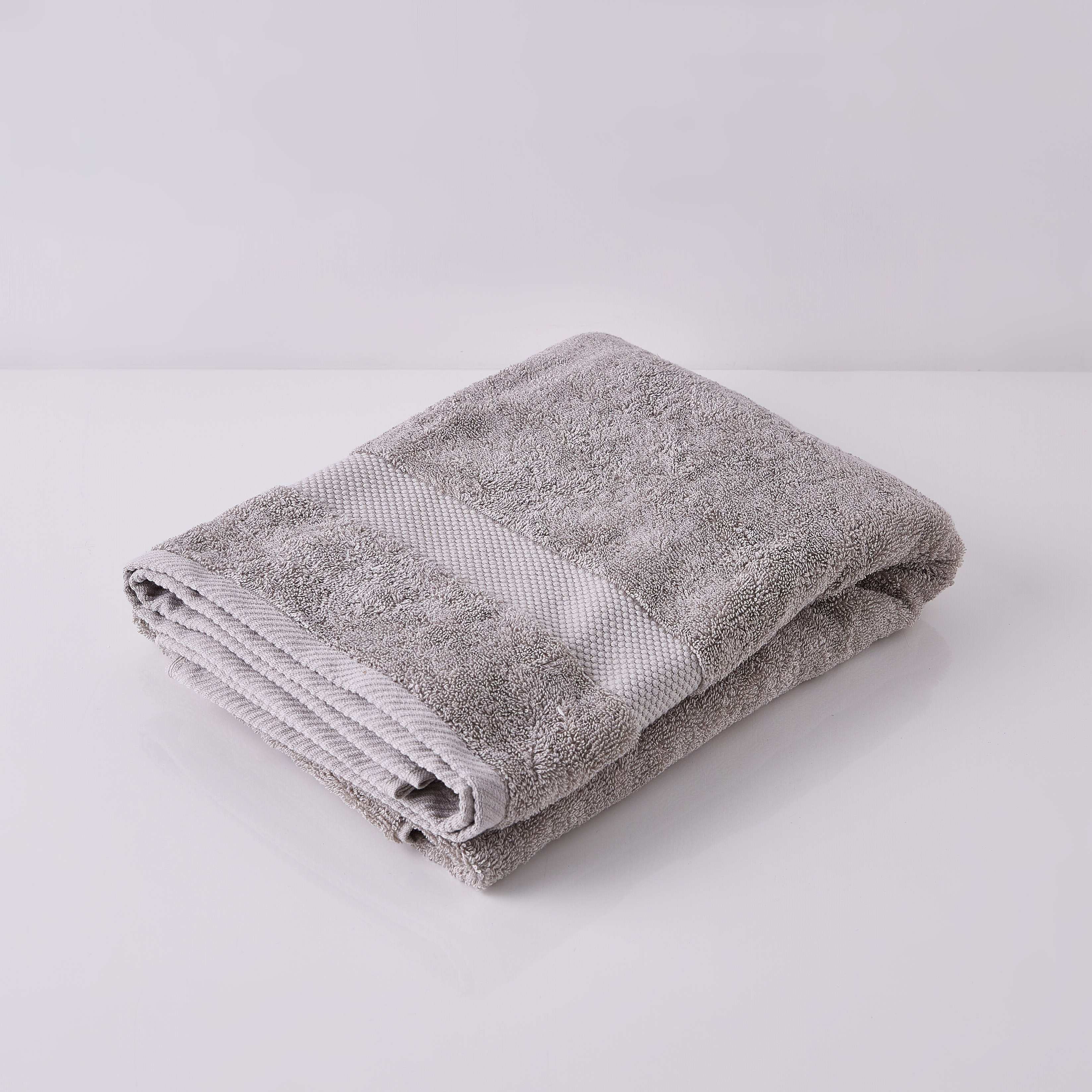 منشفة حمام كبيرة  من إسينشيال - 90x150 سم-hbxbathroom-bathroomtextiles-image-4