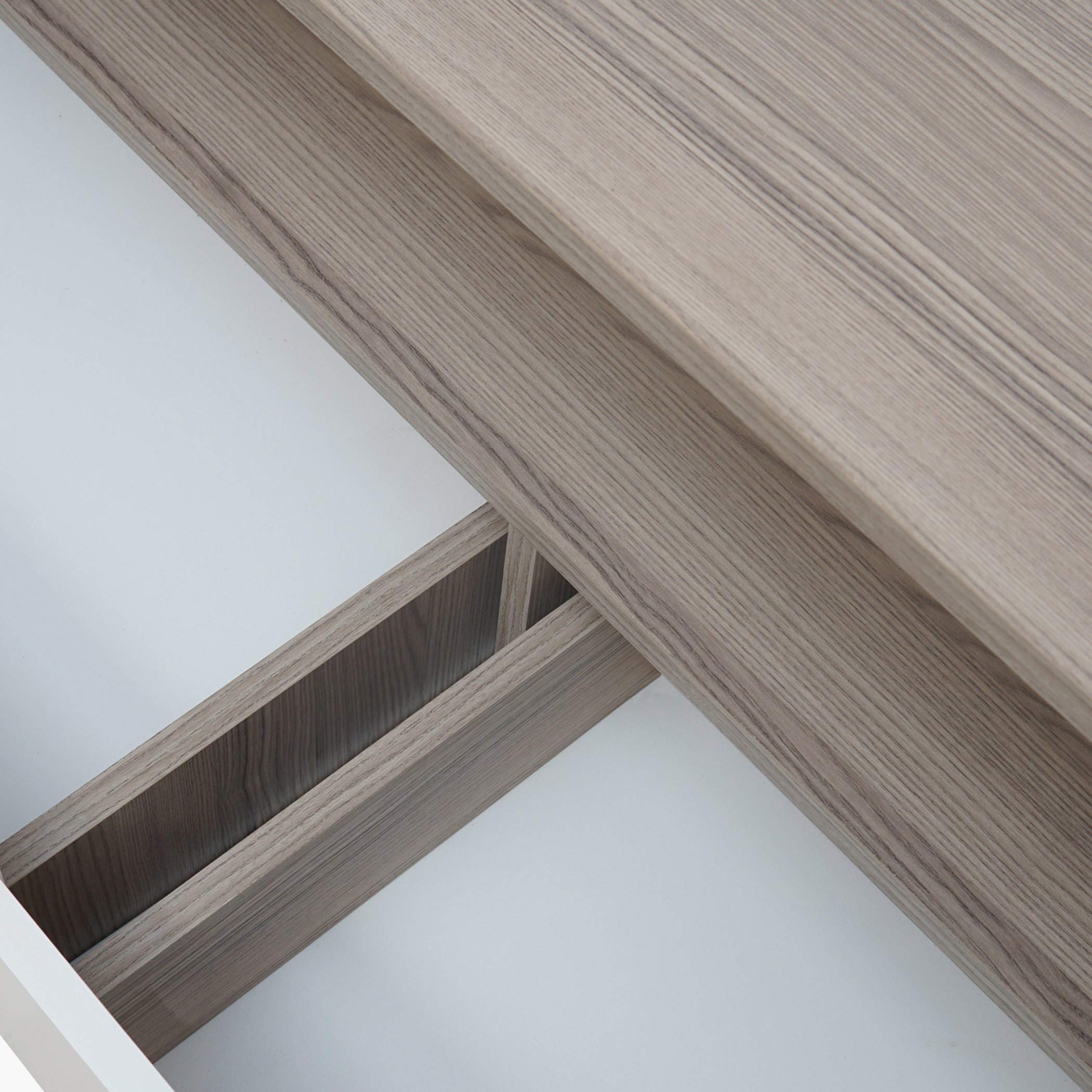 وحدة حائط مطفيّة بباب ودرجين من تريا-hbxlivingroom-mediaunitsandstorage-wallunits-image-4