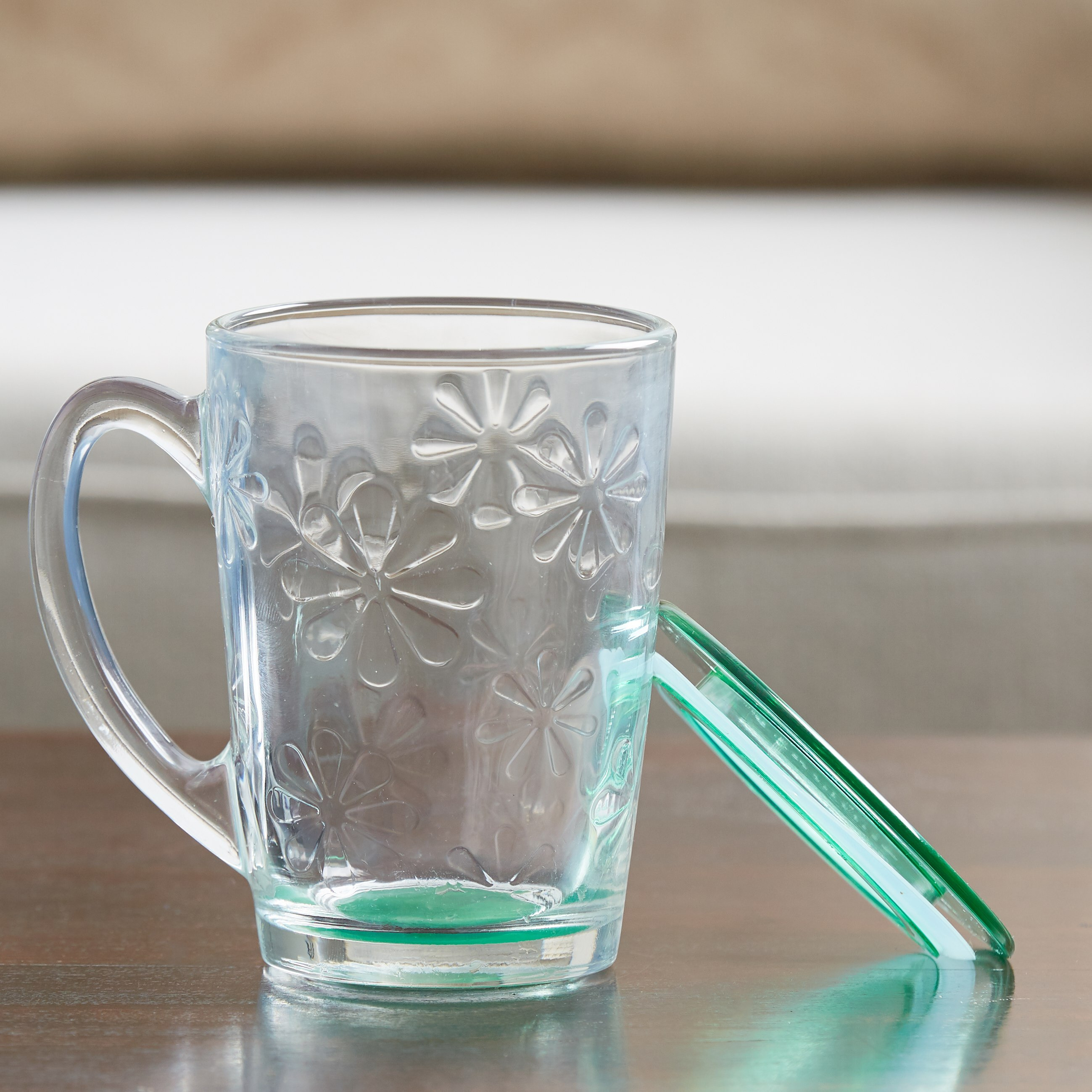 مج صباحي بنقوش الأزهار مع غطاء- 320 مل-hbxdecorandfurnishings-tabletop-crockery-image-2