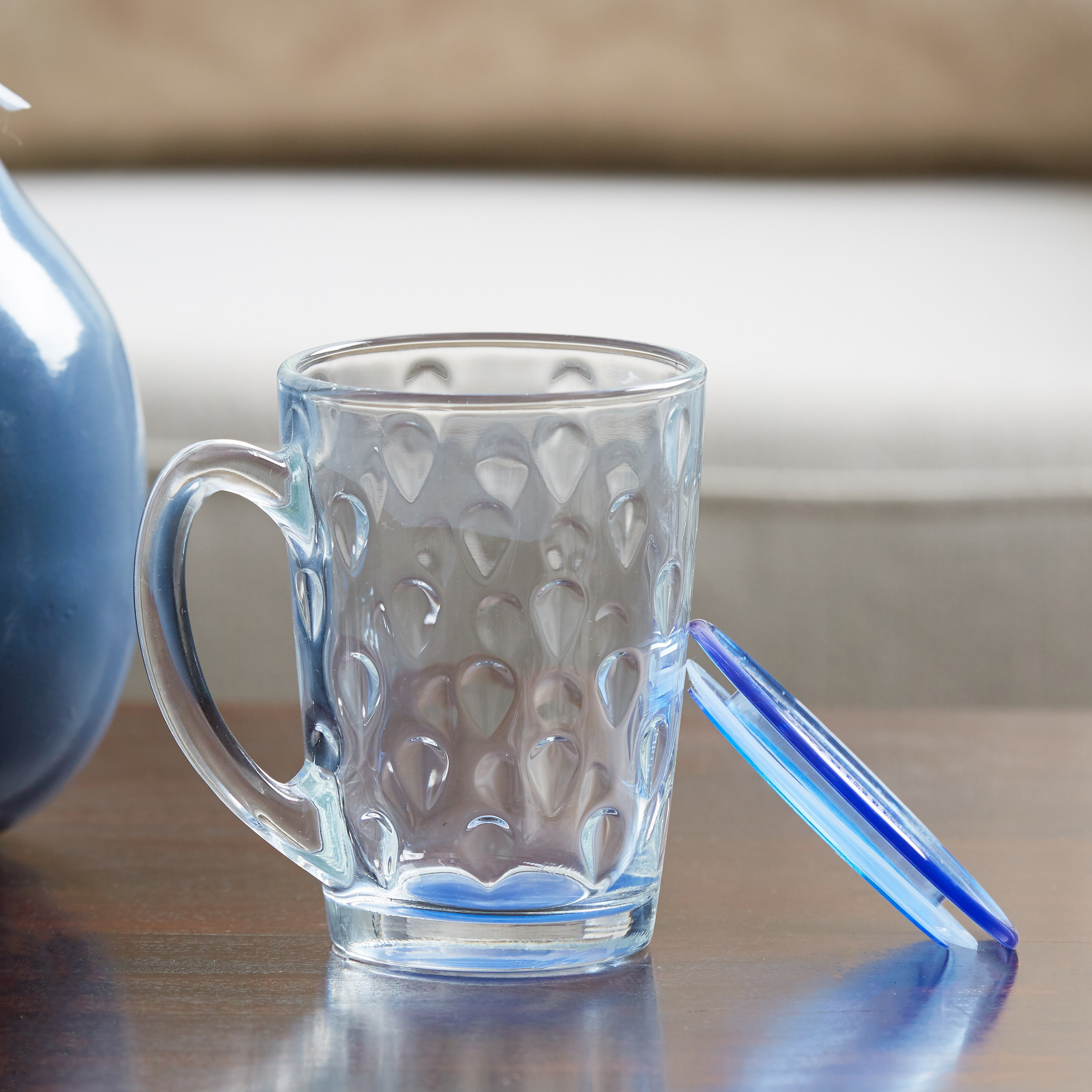 مج صباحي بنقوش الإجاص مع غطاء- 320 مل-hbxdecorandfurnishings-tabletop-crockery-image-2