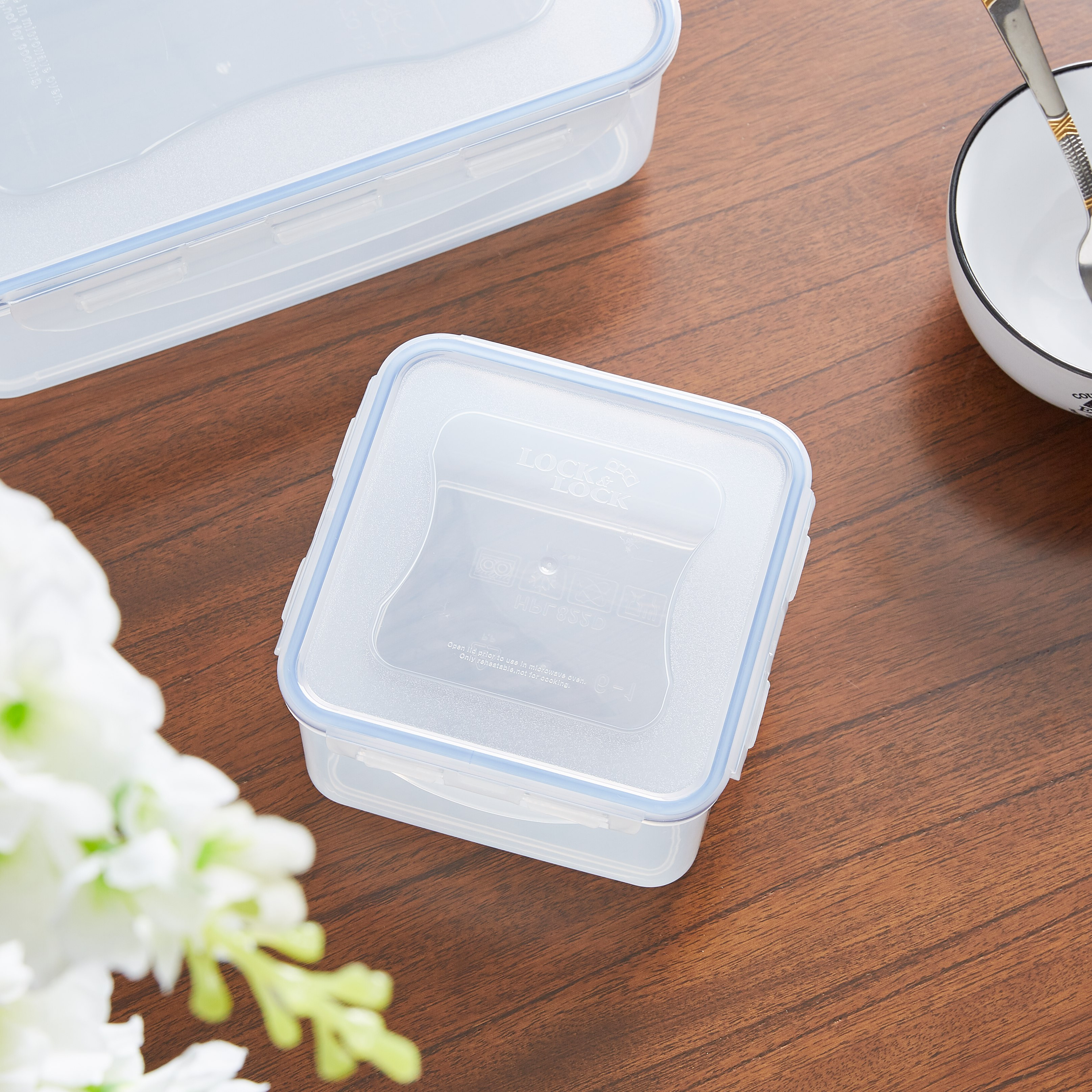 حاوية طعام مربعة من لوك اند لوك - 1.2 لتر-hbxhomeware-hbxkitchen-image-1