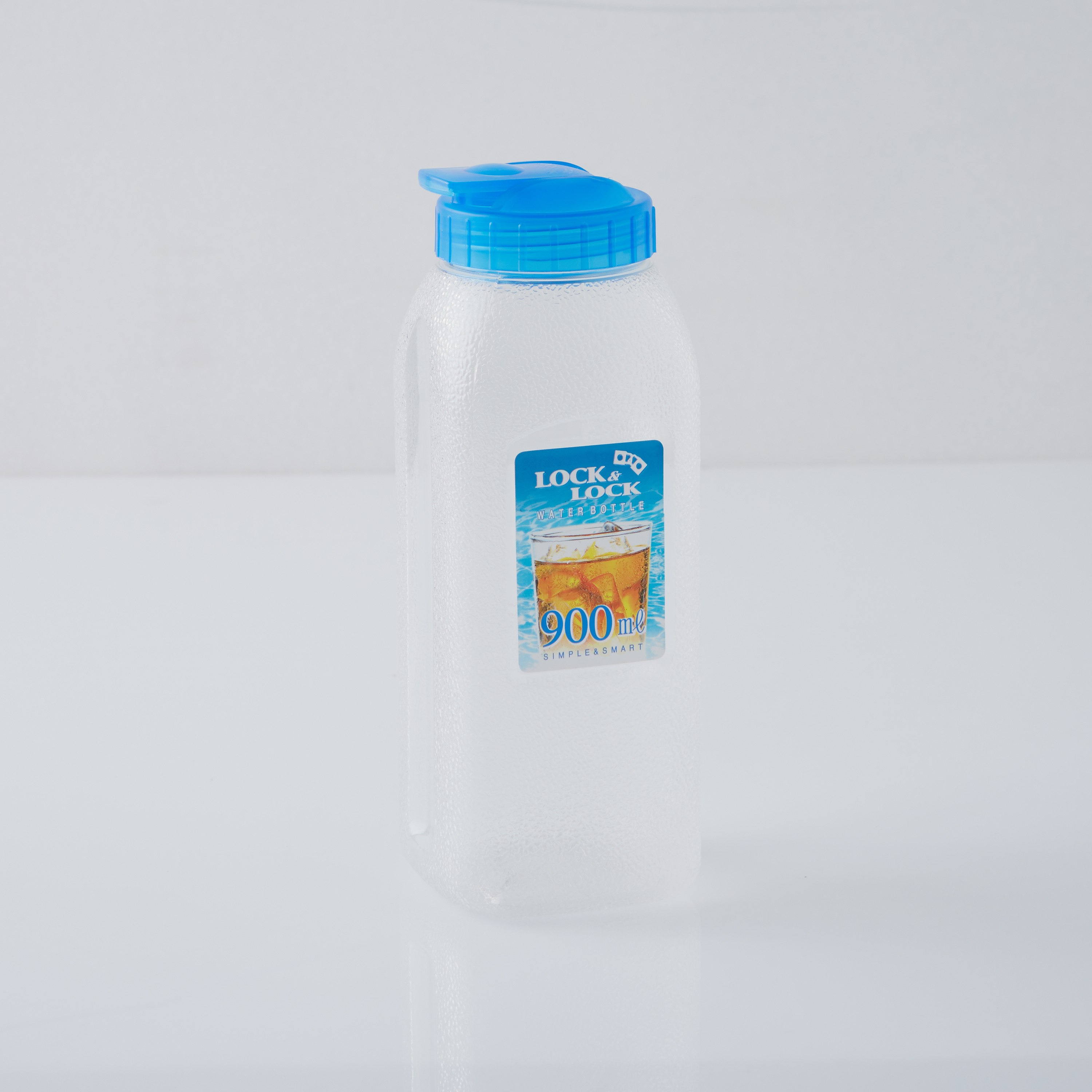 L & L Water Bottle - 900 ml-hbxhomeware-hbxkitchen-image-5