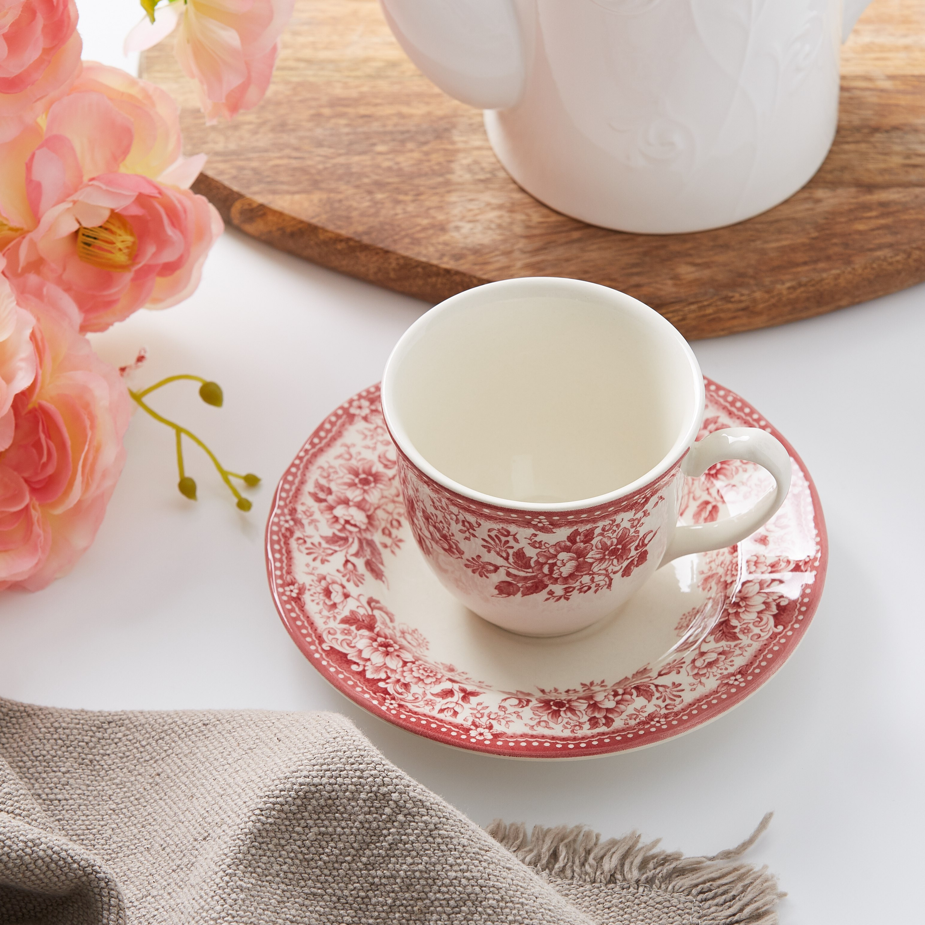 طقم فنجان وصحن بنقشة أزهار من ديانا-hbxhomeware-hbxkitchen-image-2