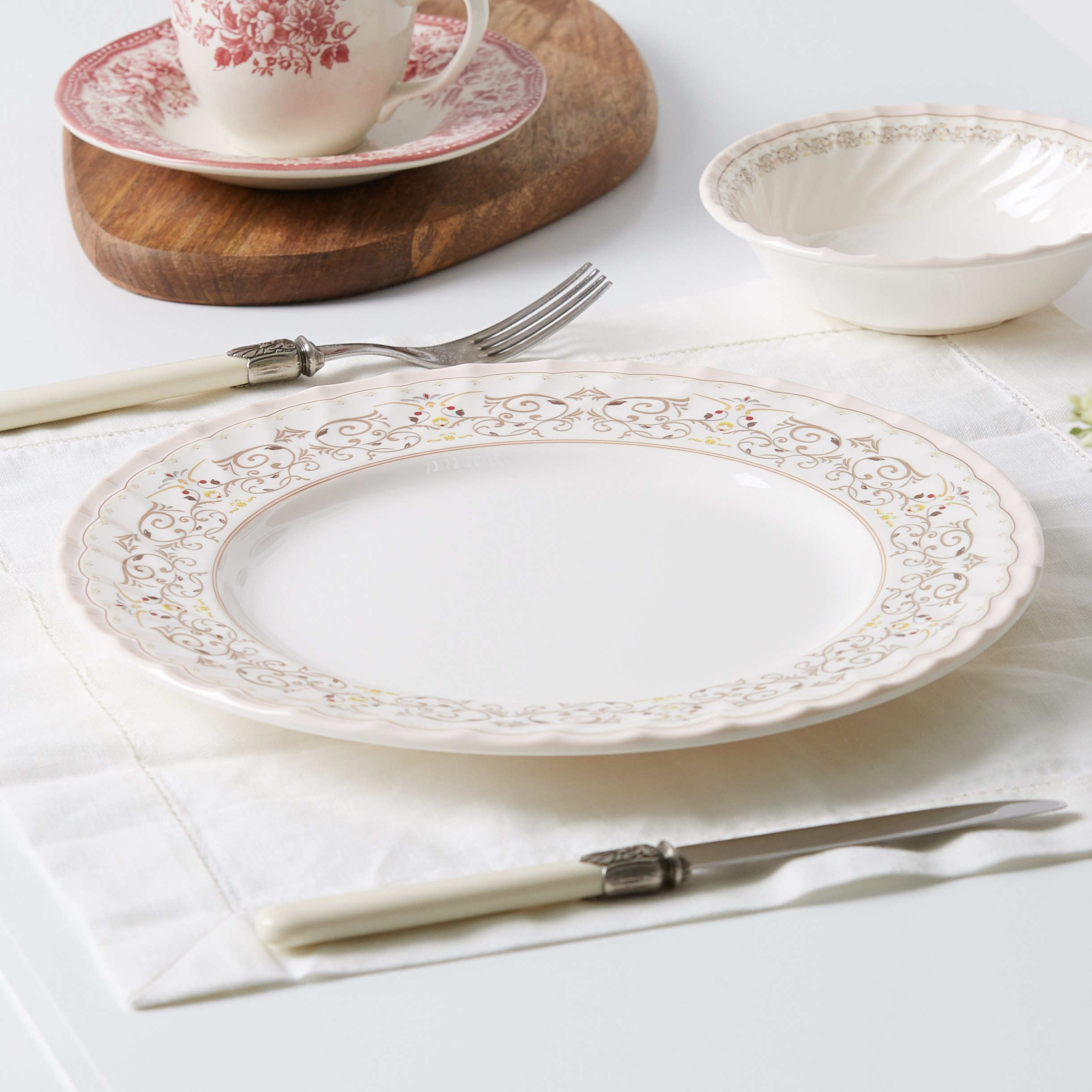 صحن عشاء بطبعات من روزنتال - 26.5 سم-hbxdecorandfurnishings-tabletop-crockery-image-2