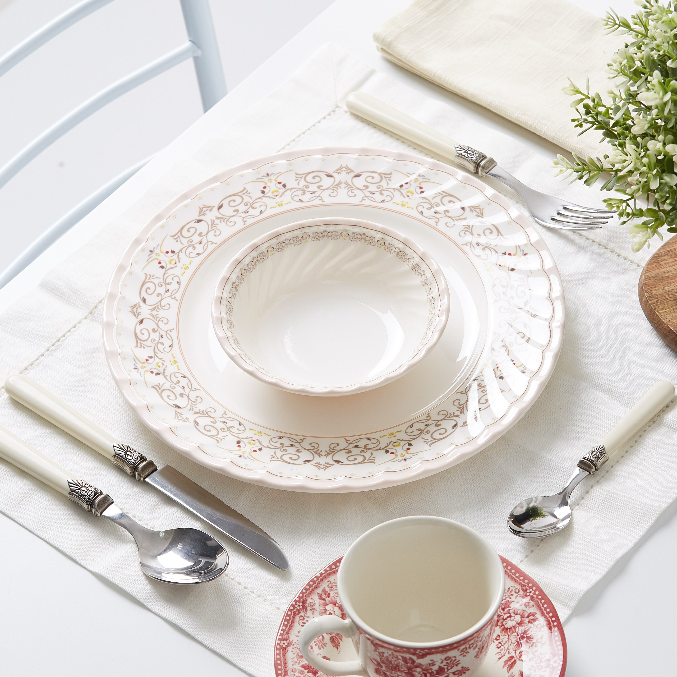صحن عشاء بطبعات من روزنتال - 26.5 سم-hbxdecorandfurnishings-tabletop-crockery-image-4