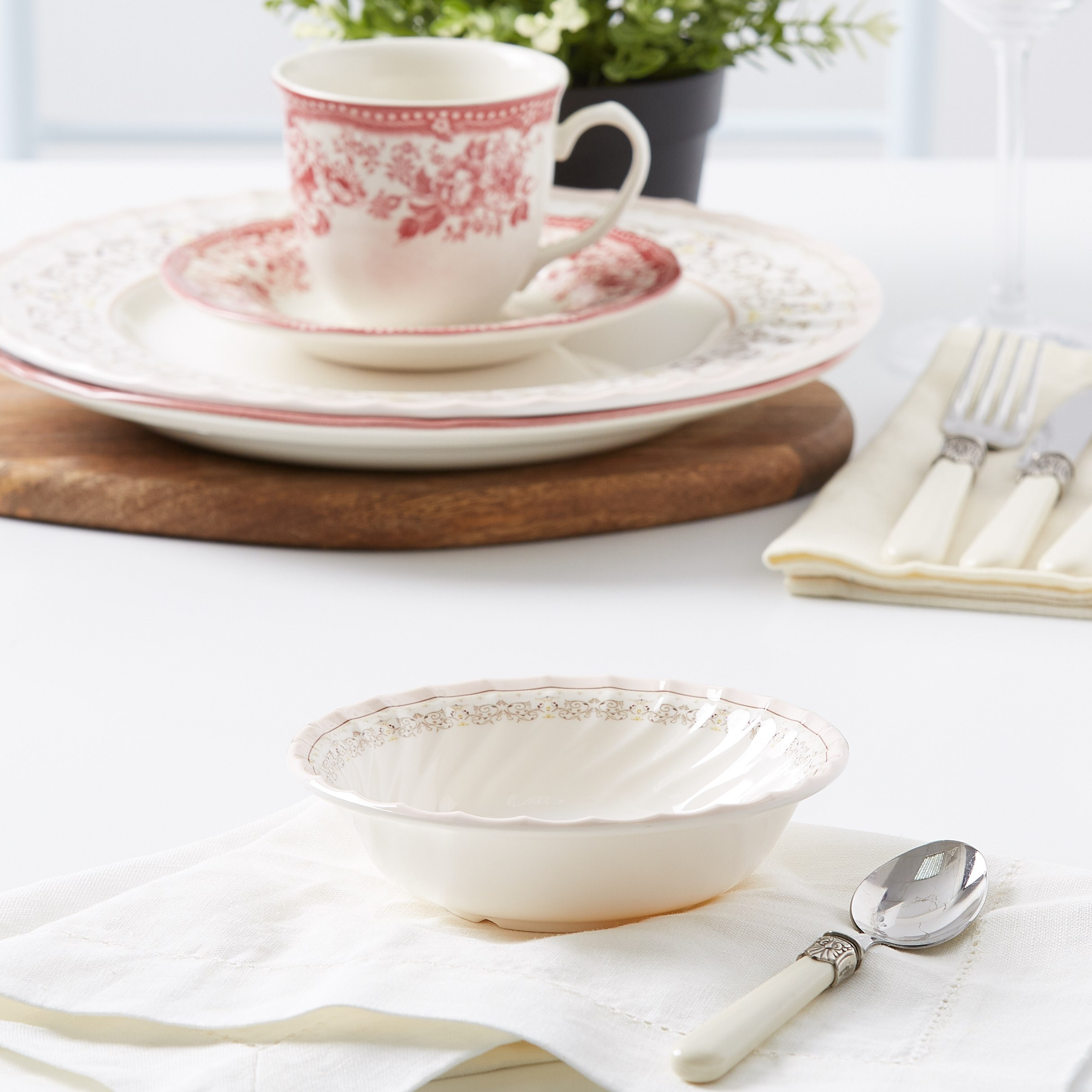 صحن سلطة بطبعات من روزنتال - 21.5 سم-hbxdecorandfurnishings-tabletop-crockery-image-2