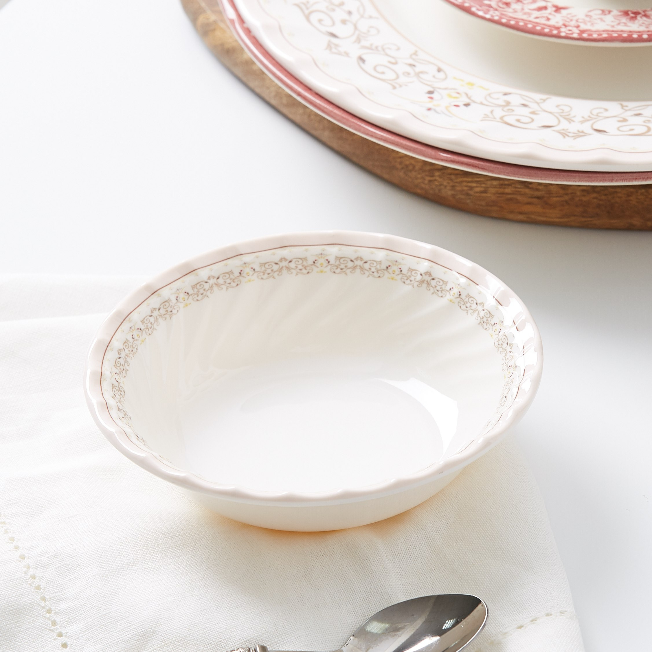 صحن سلطة بطبعات من روزنتال - 21.5 سم-hbxdecorandfurnishings-tabletop-crockery-image-1