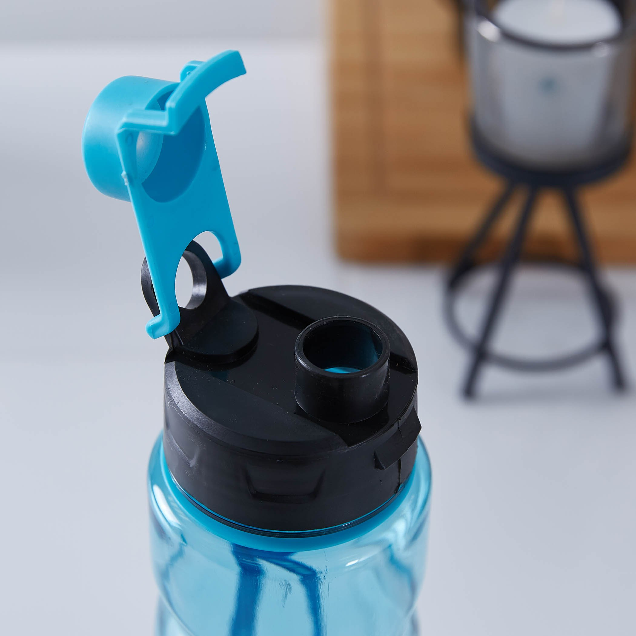 قارورة ماء رياضية شفافة من ميداس - 650 مل-hbxhomeware-hbxkitchen-image-2