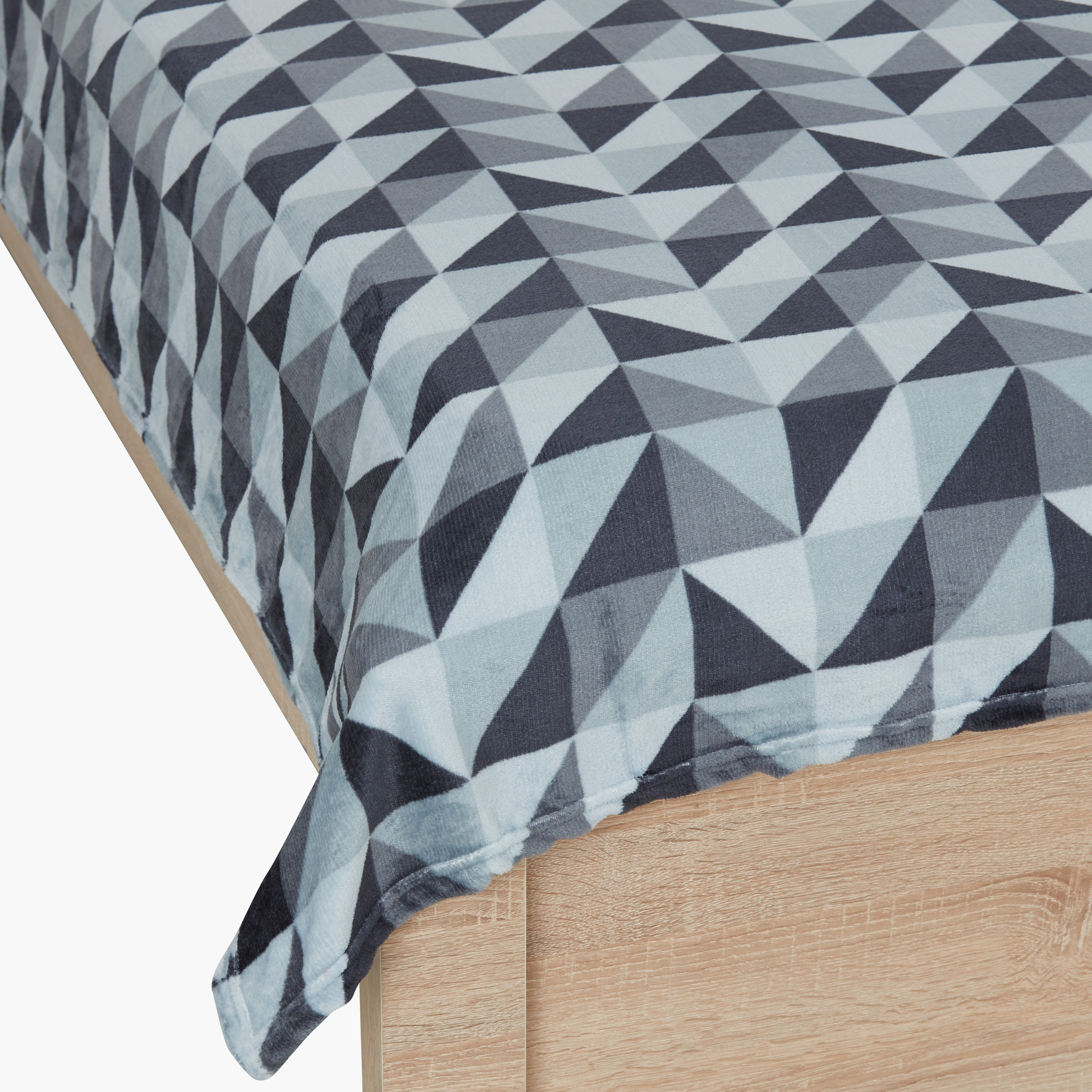بطانية مايكرو فلانيل مزدوجة زيست - 150x220 سم-hbxhomeware-hbxbedroom-image-2