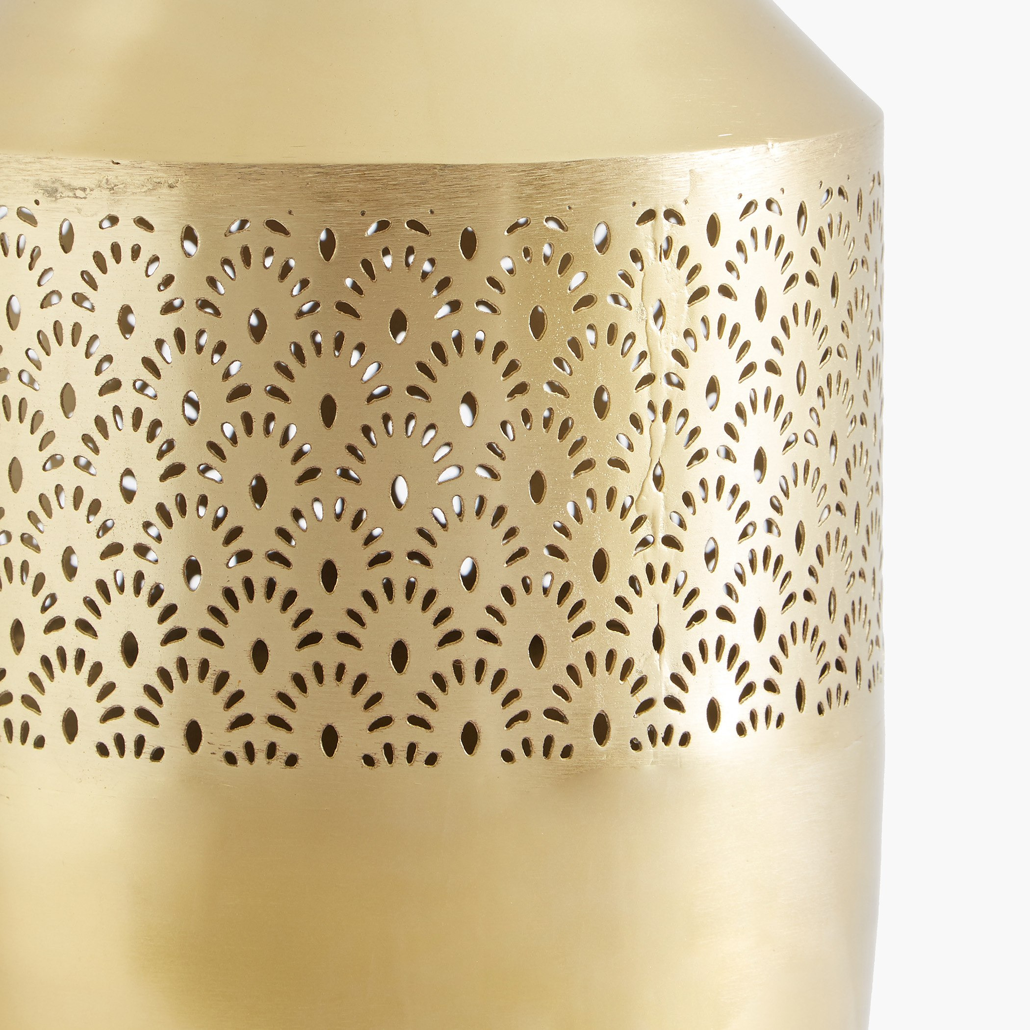 مزهرية مفرّغة من لاتيس-hbxbedroom-decorandaccessories-vases-image-3